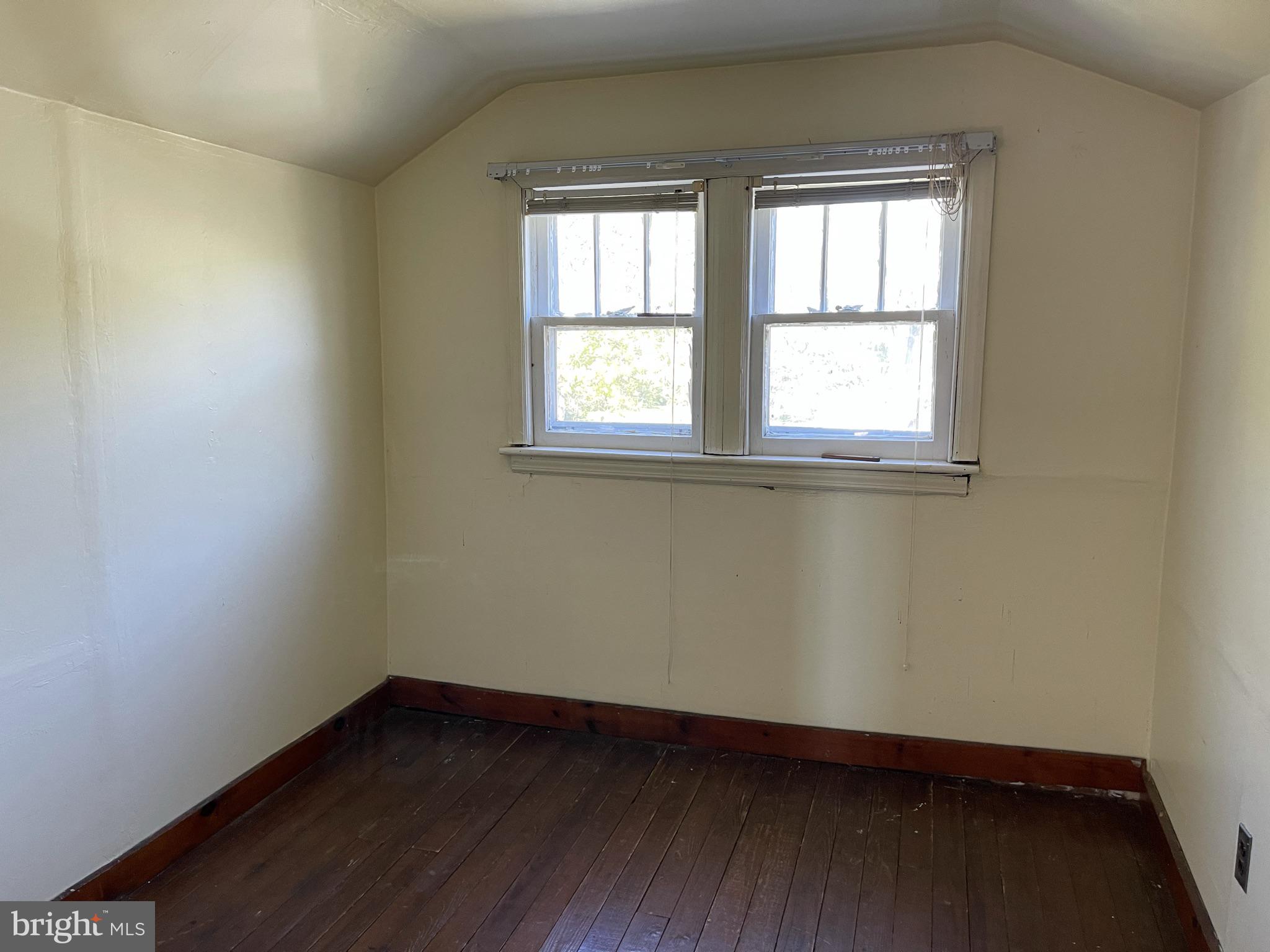 GARDEN CITY - Residential