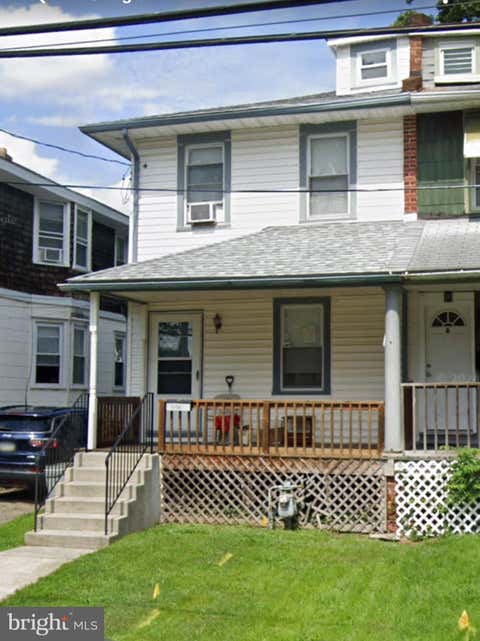 Townhouse For Sale - 223 Lafayette Avenue<br/> Delaware County, DARBY, PA 19023