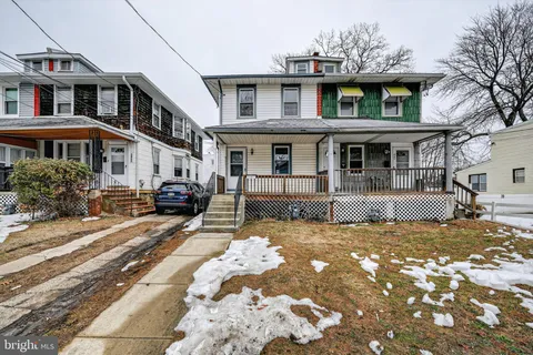 223 Lafayette Avenue, Darby, PA 19023 - MLS#: PADE2108594