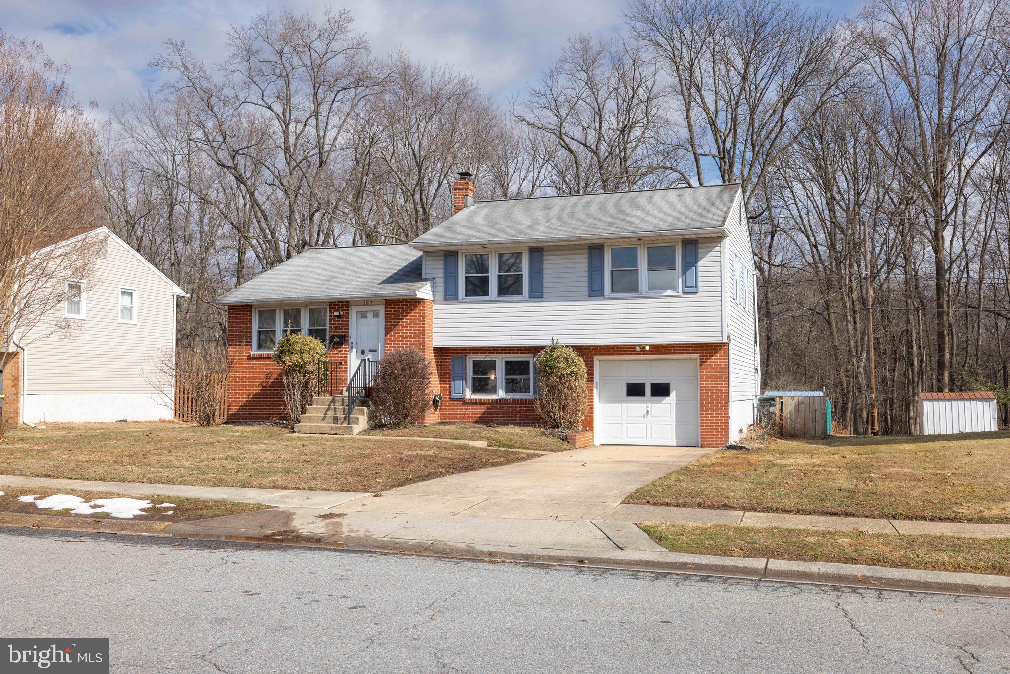 2817 E OAKLAND DRIVE