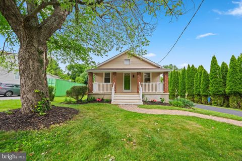 Homes For Sale - 102 Nelson Road<br/> PIKESVILLE, MD 21208