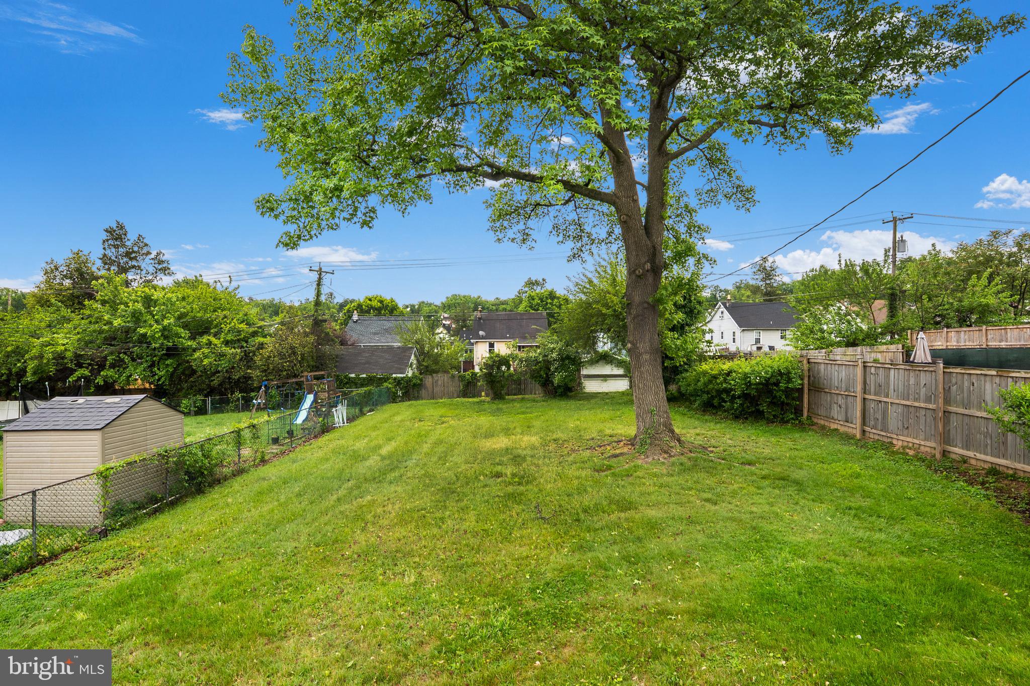 BELMAR/OVERLEA - Residential