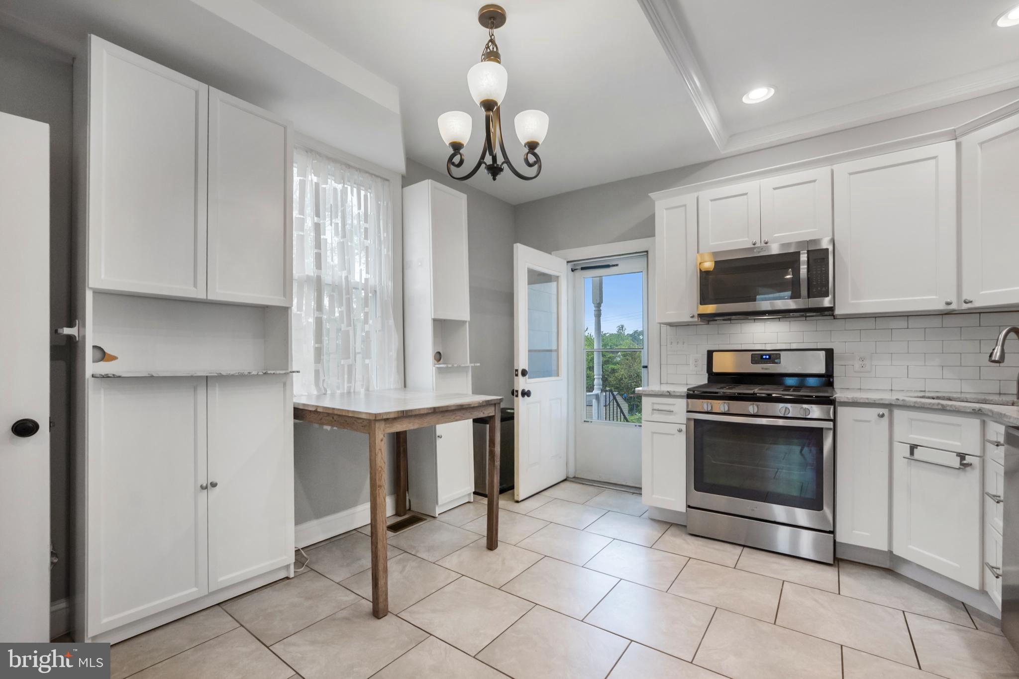 BELMAR/OVERLEA - Residential