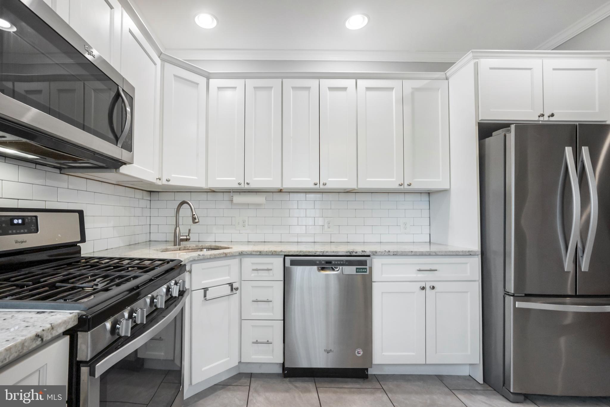 BELMAR/OVERLEA - Residential