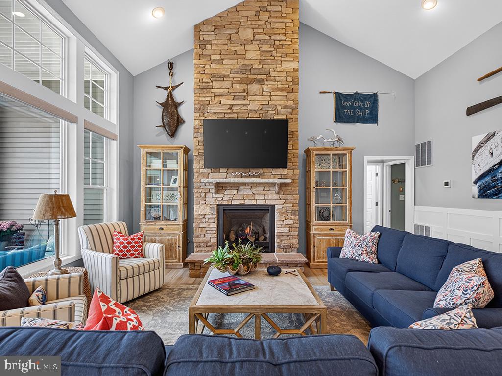 30577 FLYCATCHER COURT