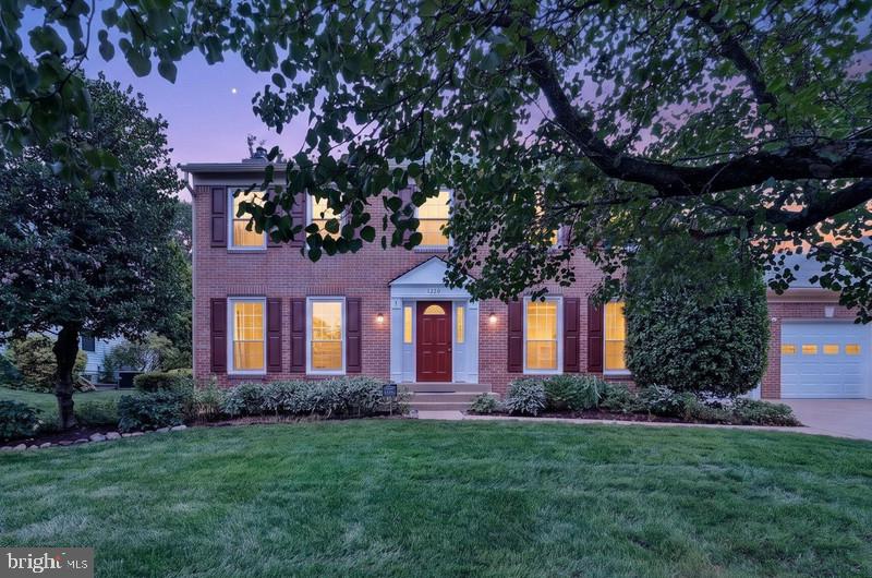 12212 MEADOWSTREAM