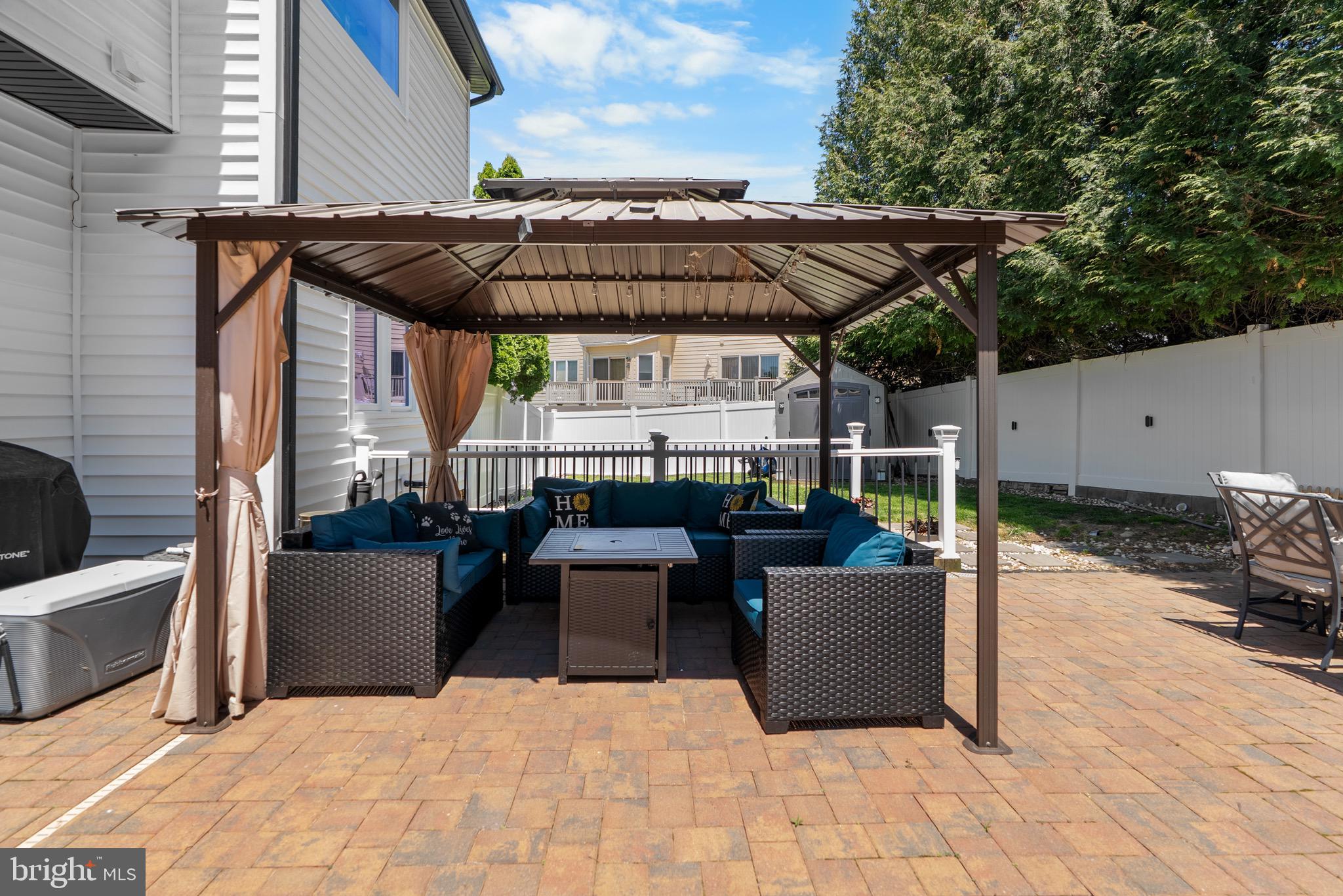 VELVET HILLS SOUTH - Residential