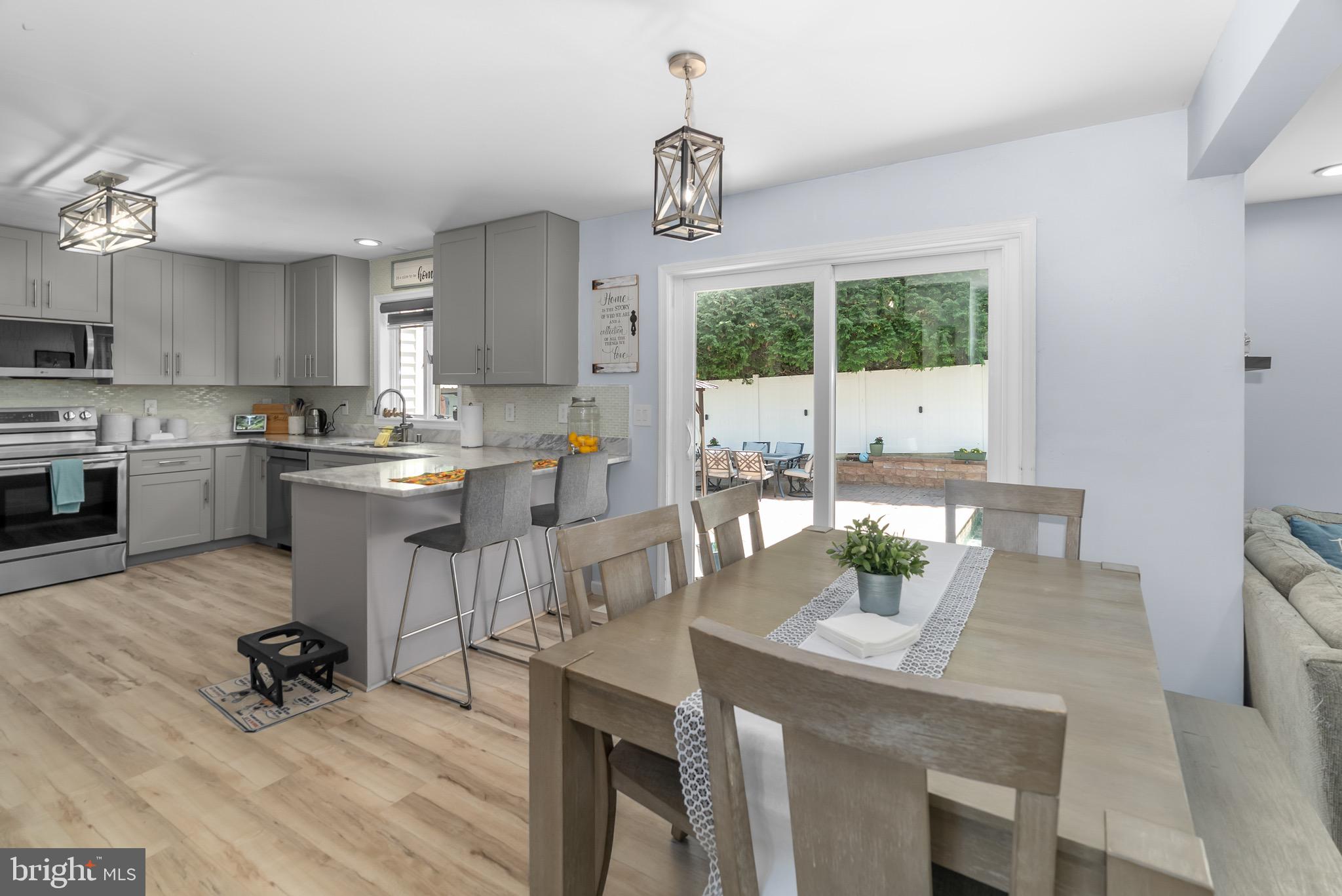 VELVET HILLS SOUTH - Residential