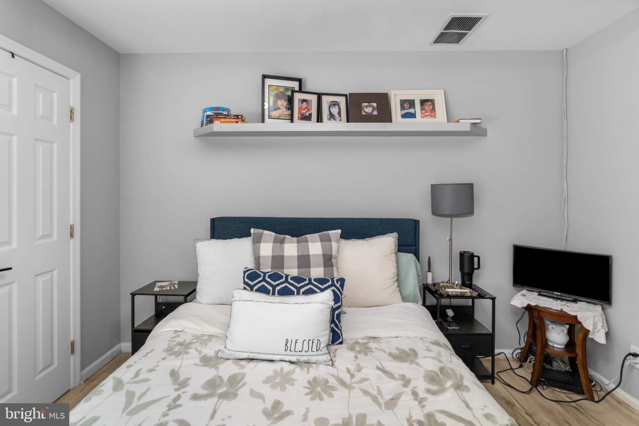VELVET HILLS SOUTH - Residential