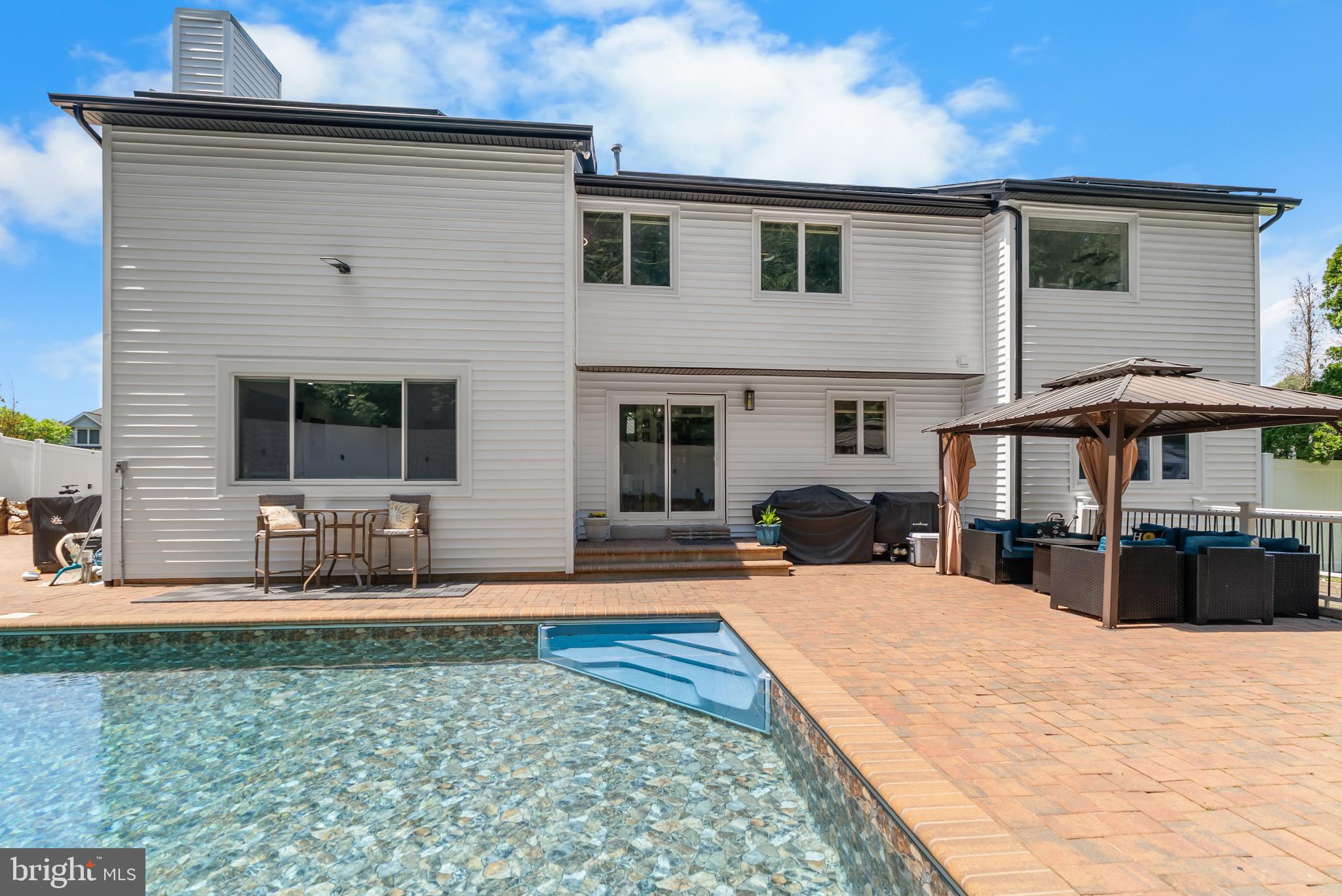 VELVET HILLS SOUTH - Residential