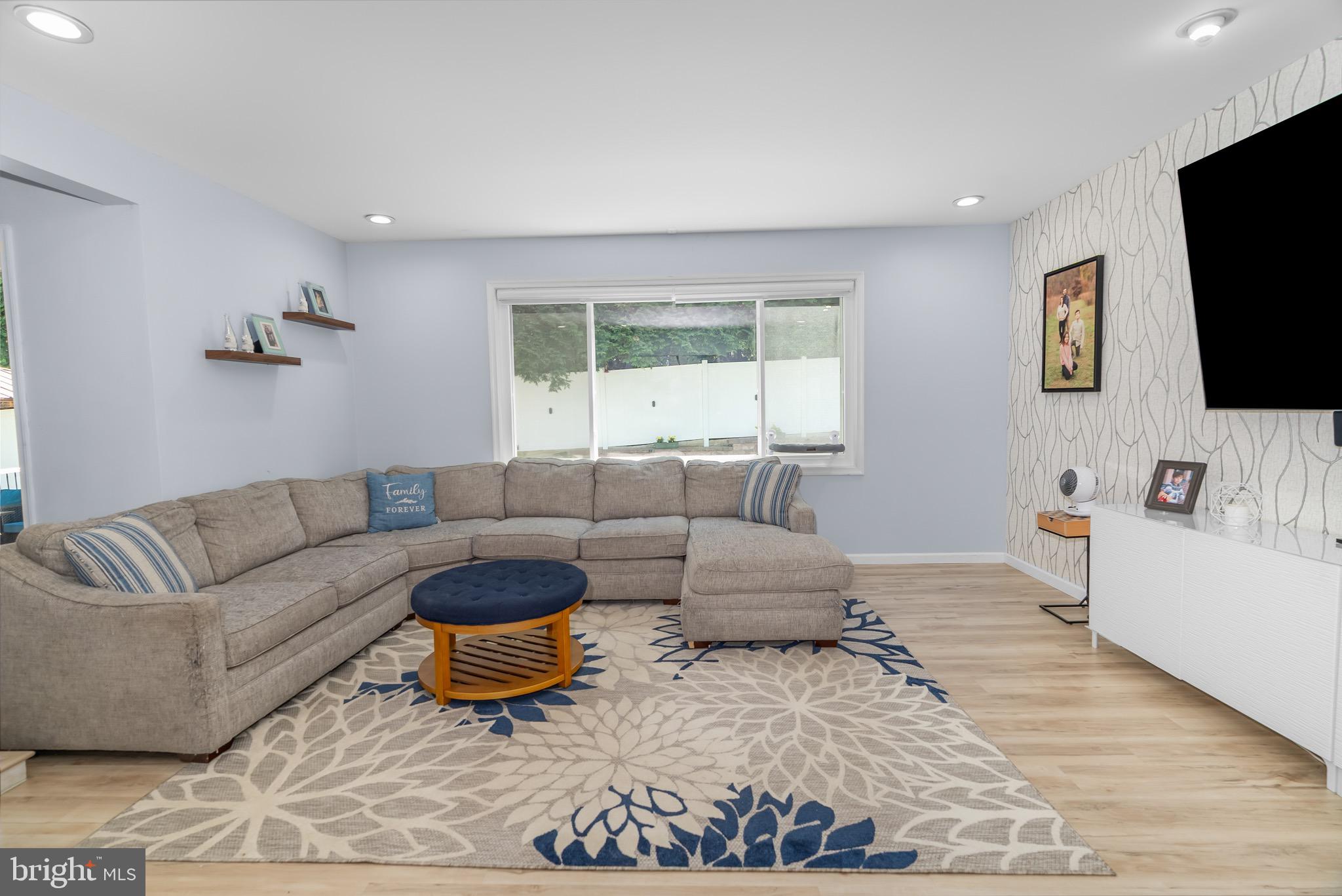 VELVET HILLS SOUTH - Residential