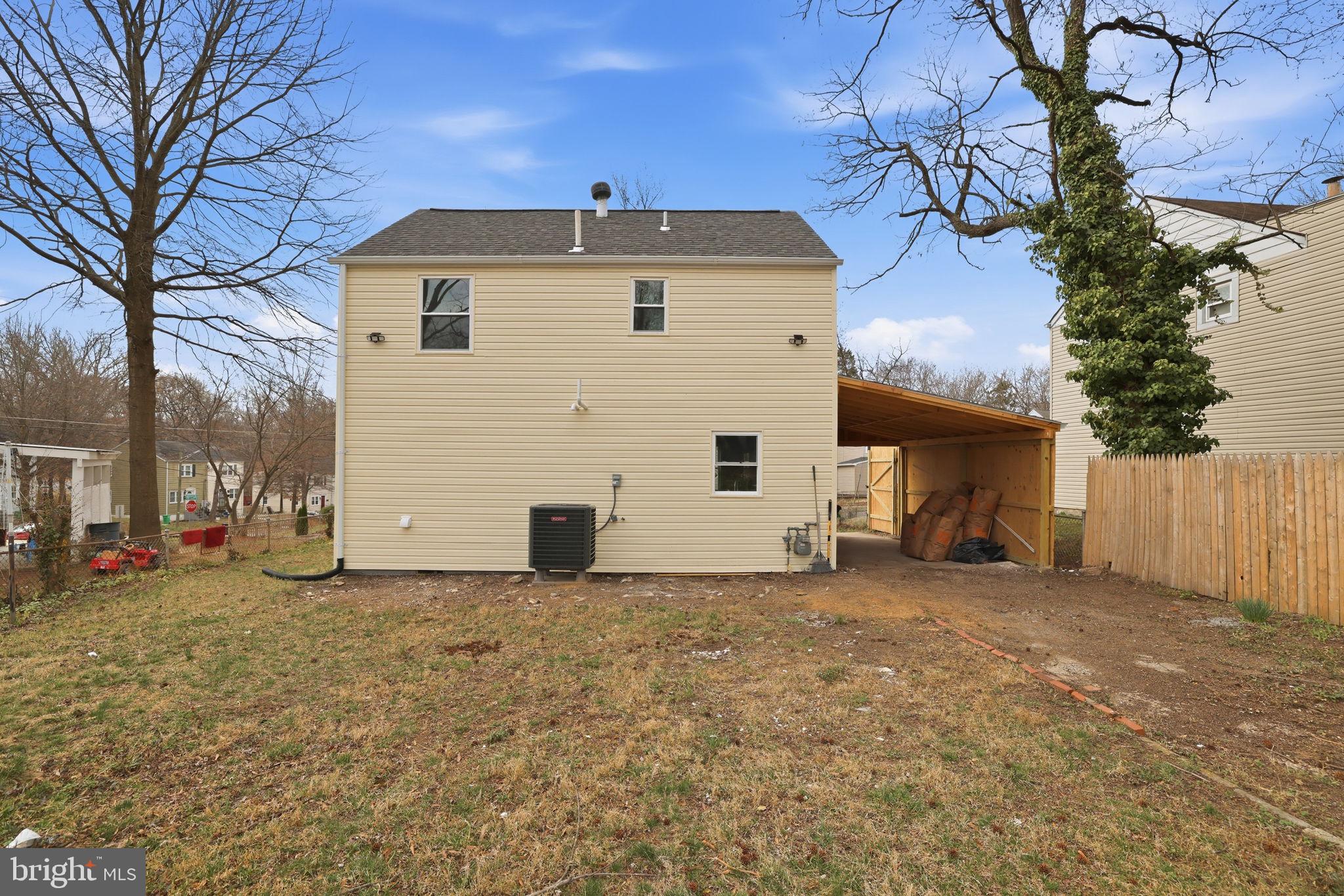 LANDOVER - Residential