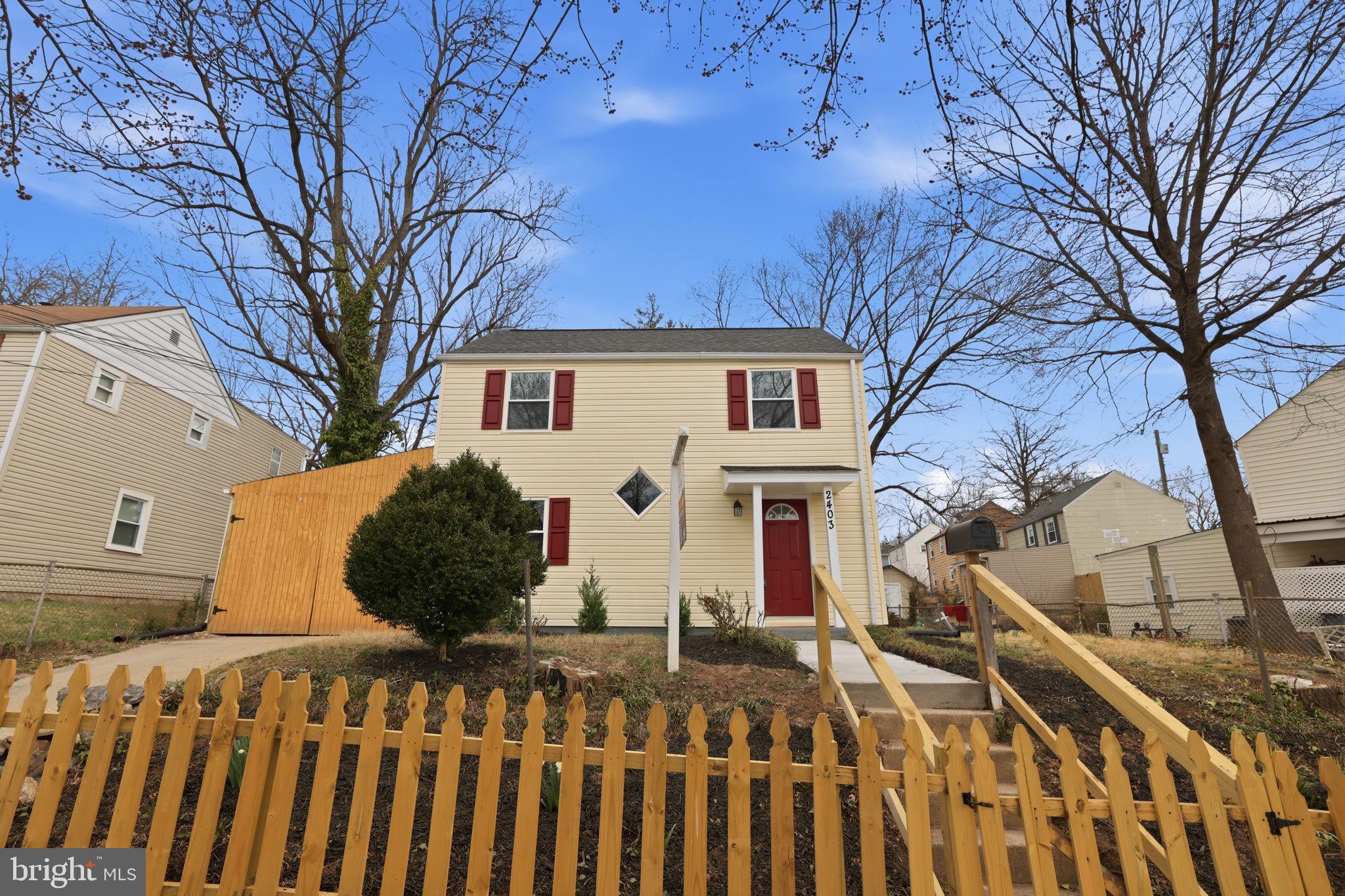 LANDOVER - Residential