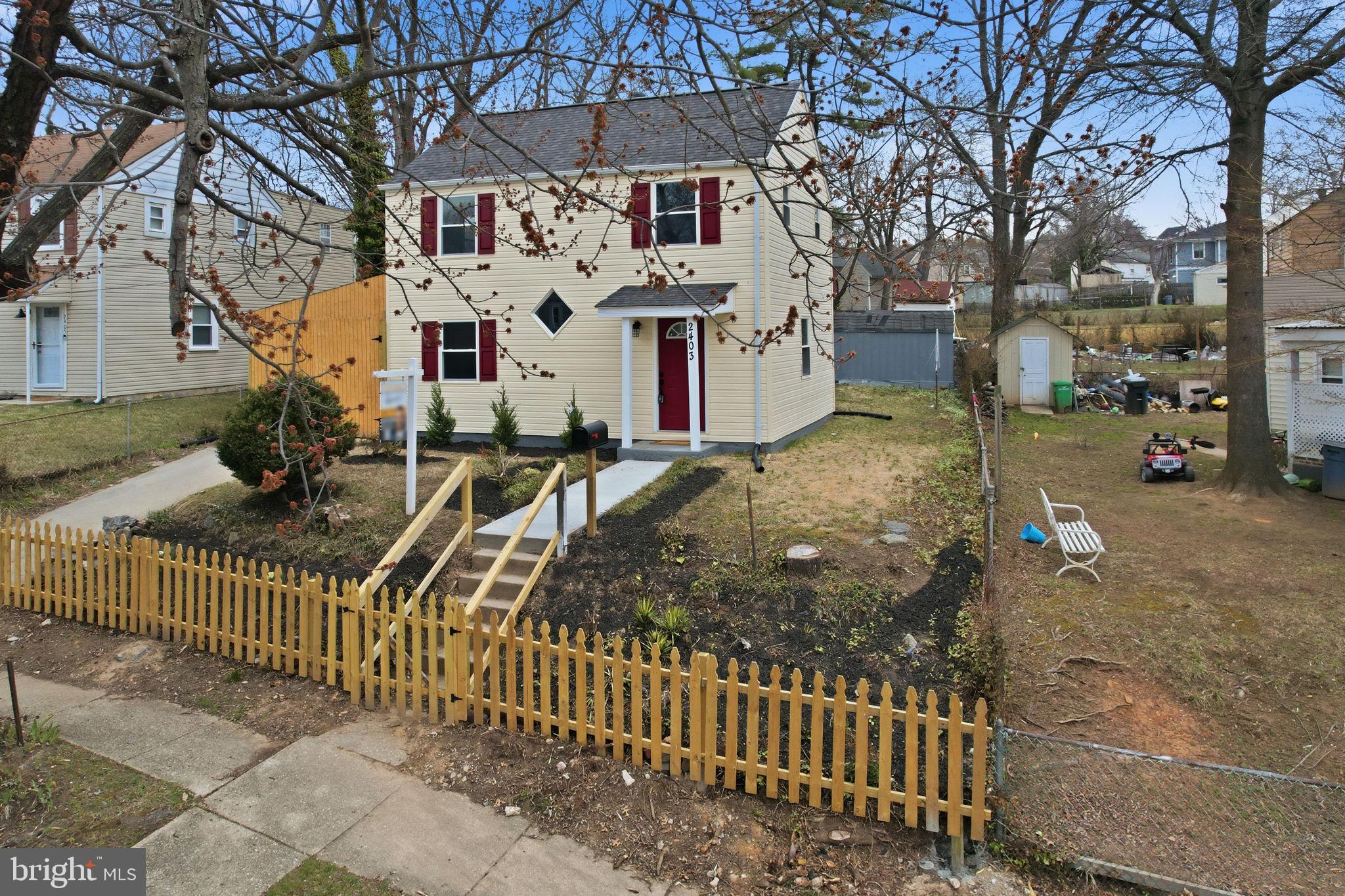 LANDOVER - Residential