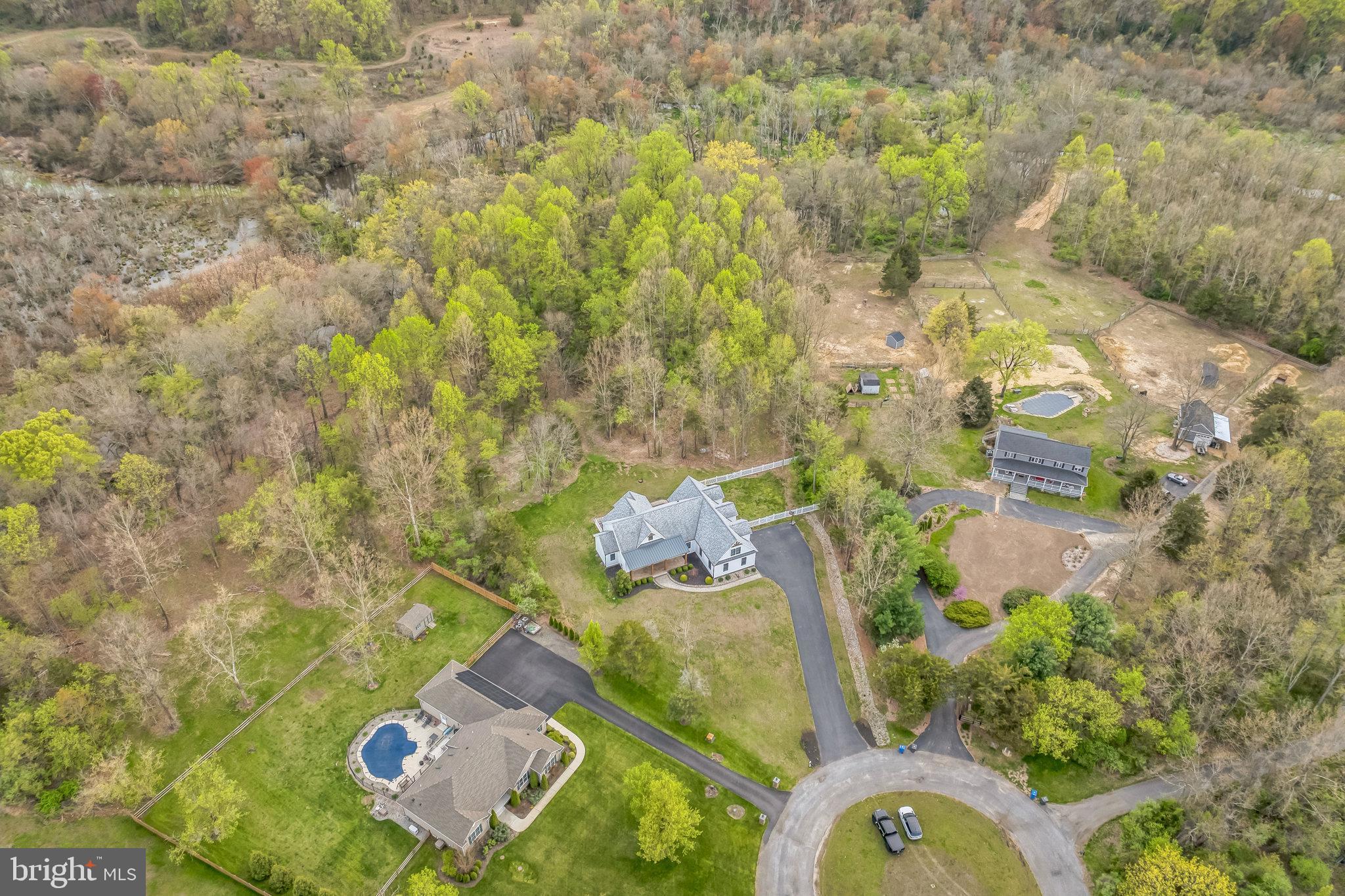 156 HOMESTEAD COURT