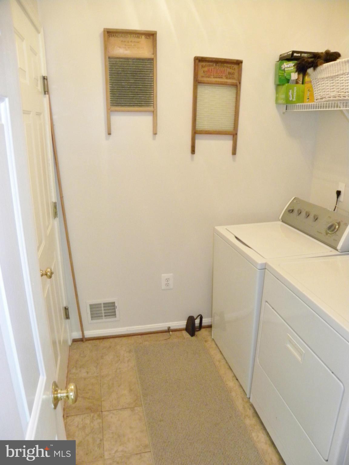 SOMERSET - Residential