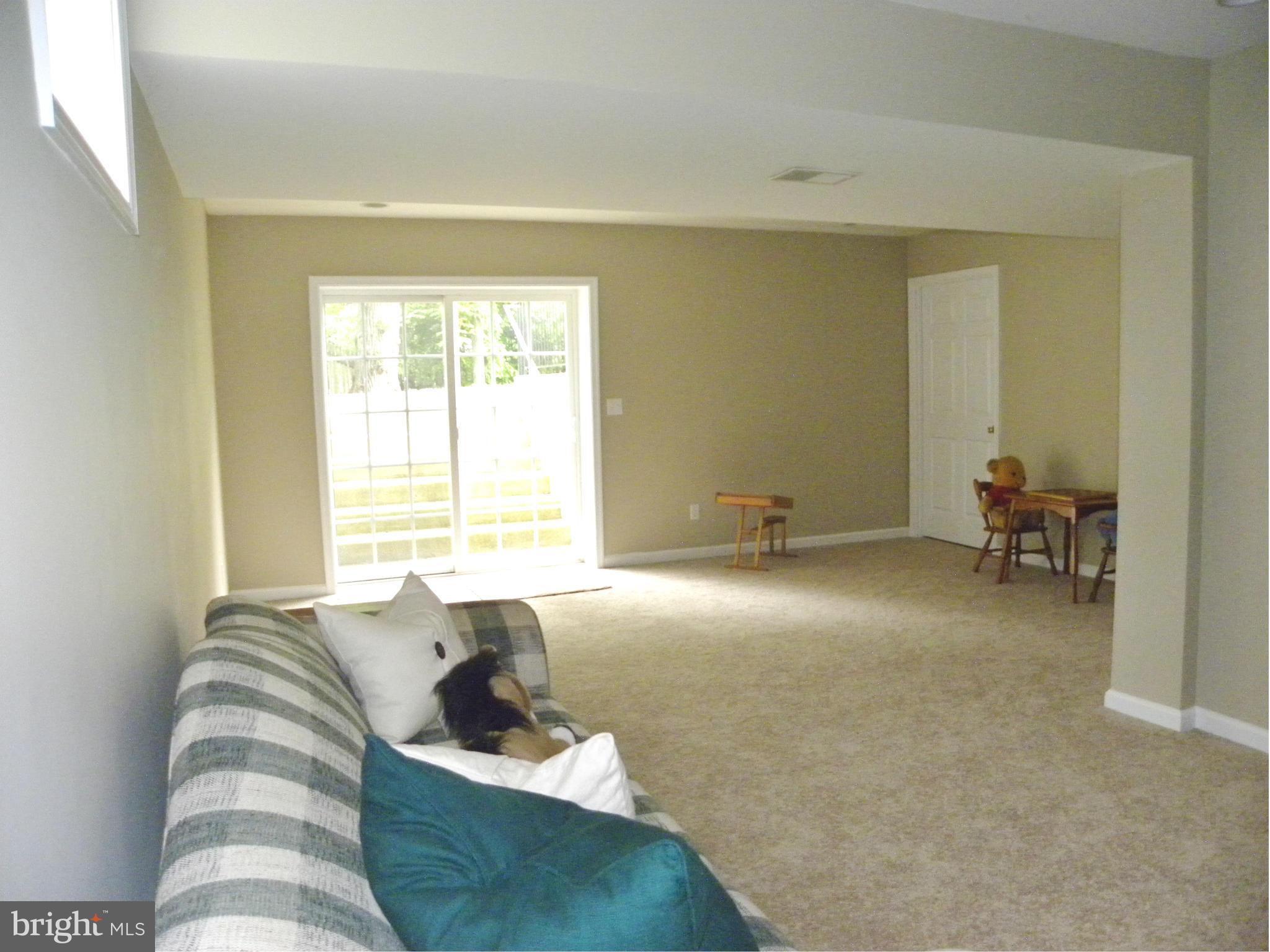 SOMERSET - Residential