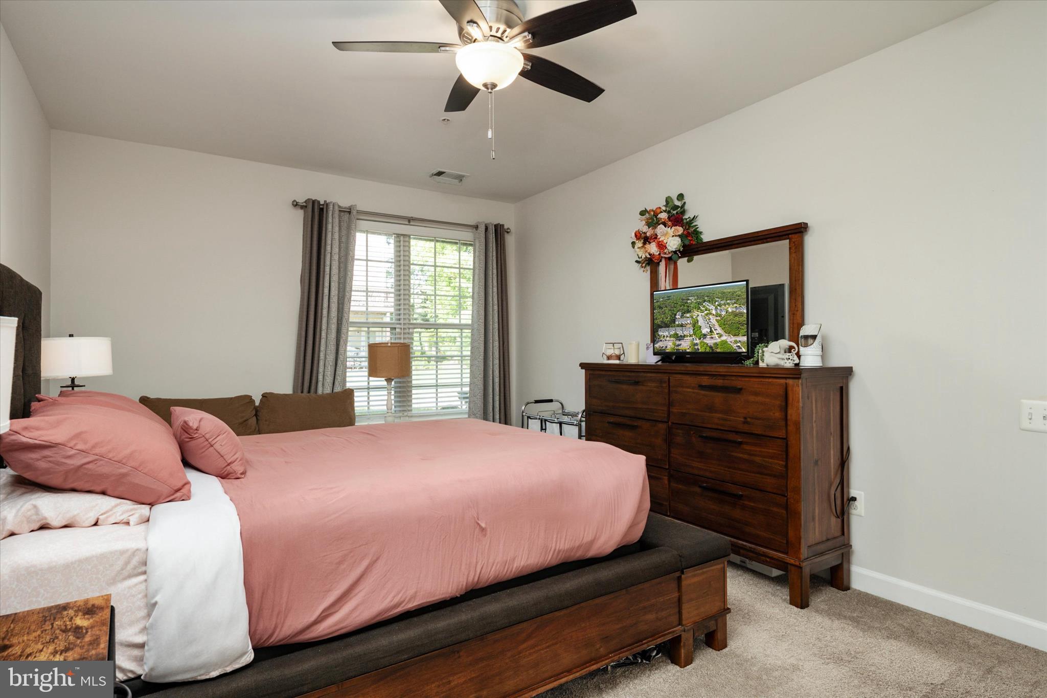 PINEY ORCHARD - Residential