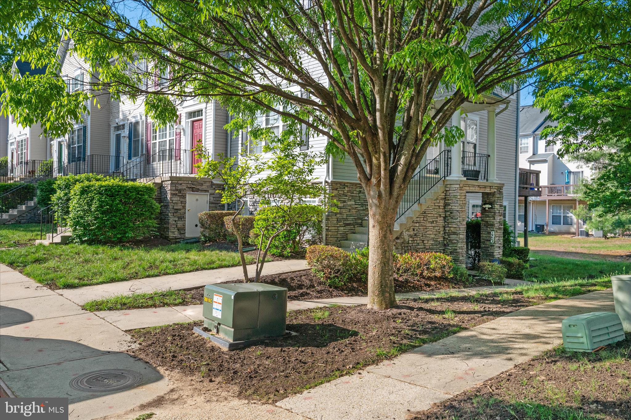PINEY ORCHARD - Residential