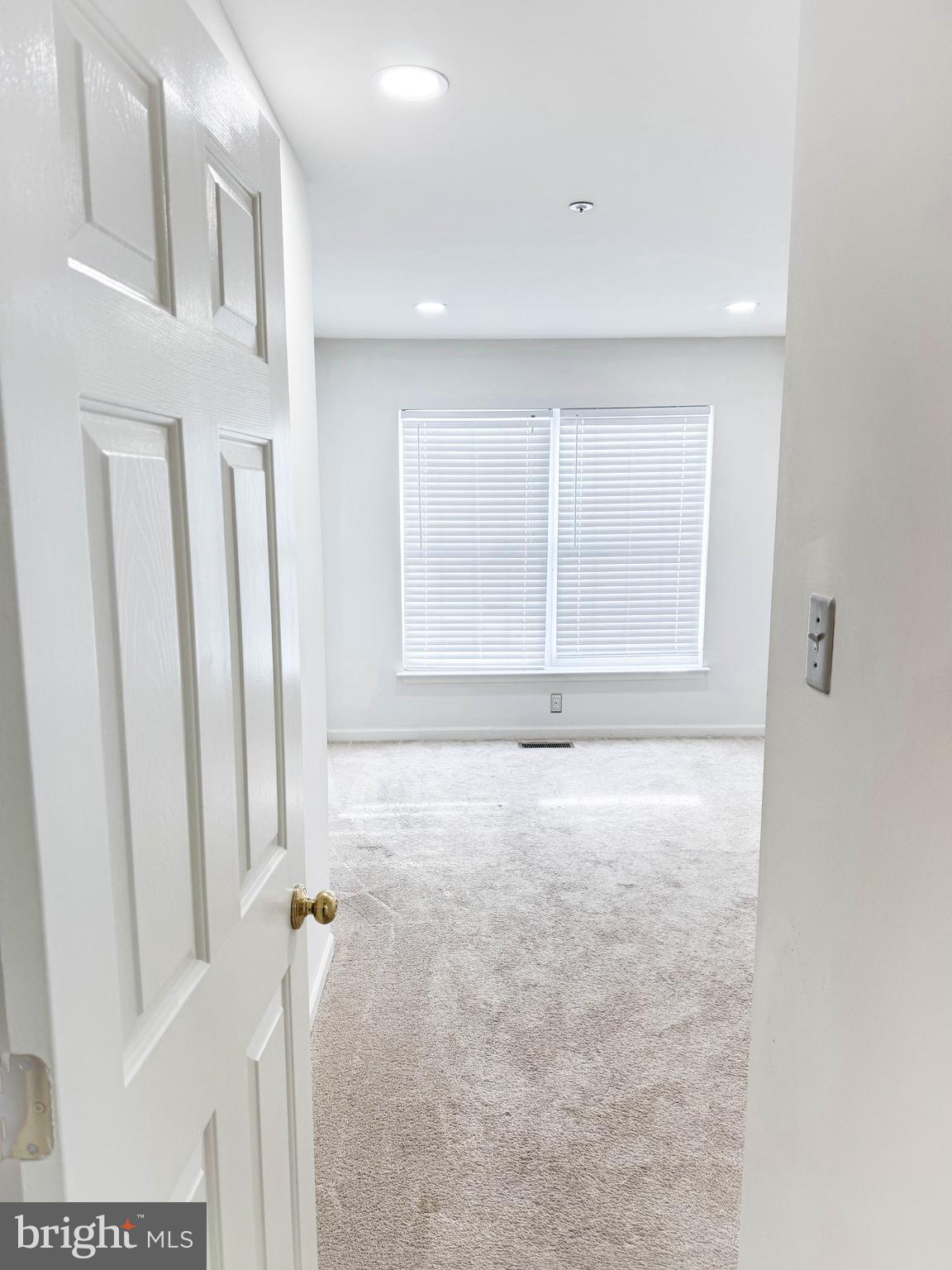 KINGSBROOK - Residential Lease