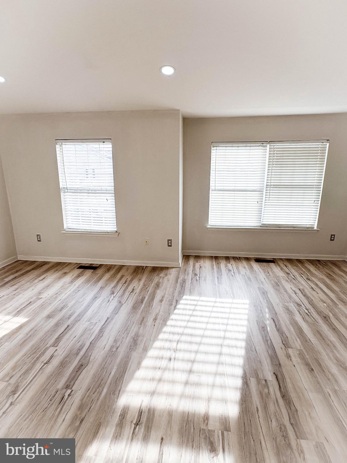 KINGSBROOK - Residential Lease