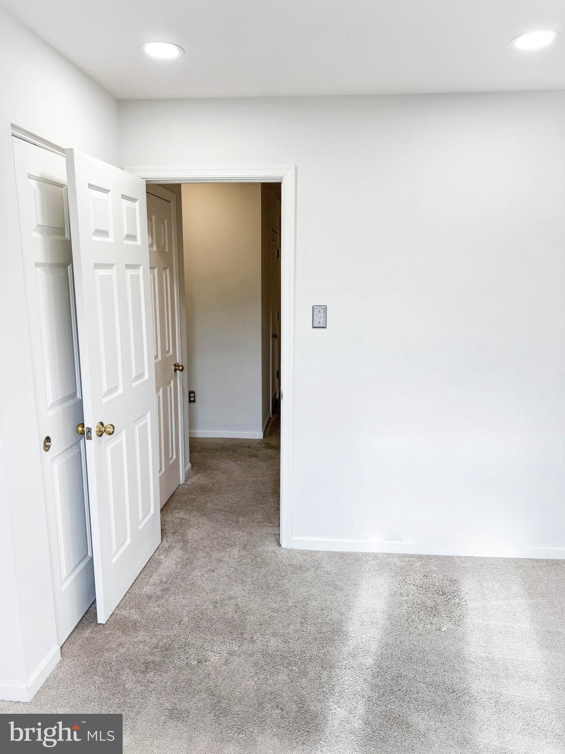 KINGSBROOK - Residential Lease