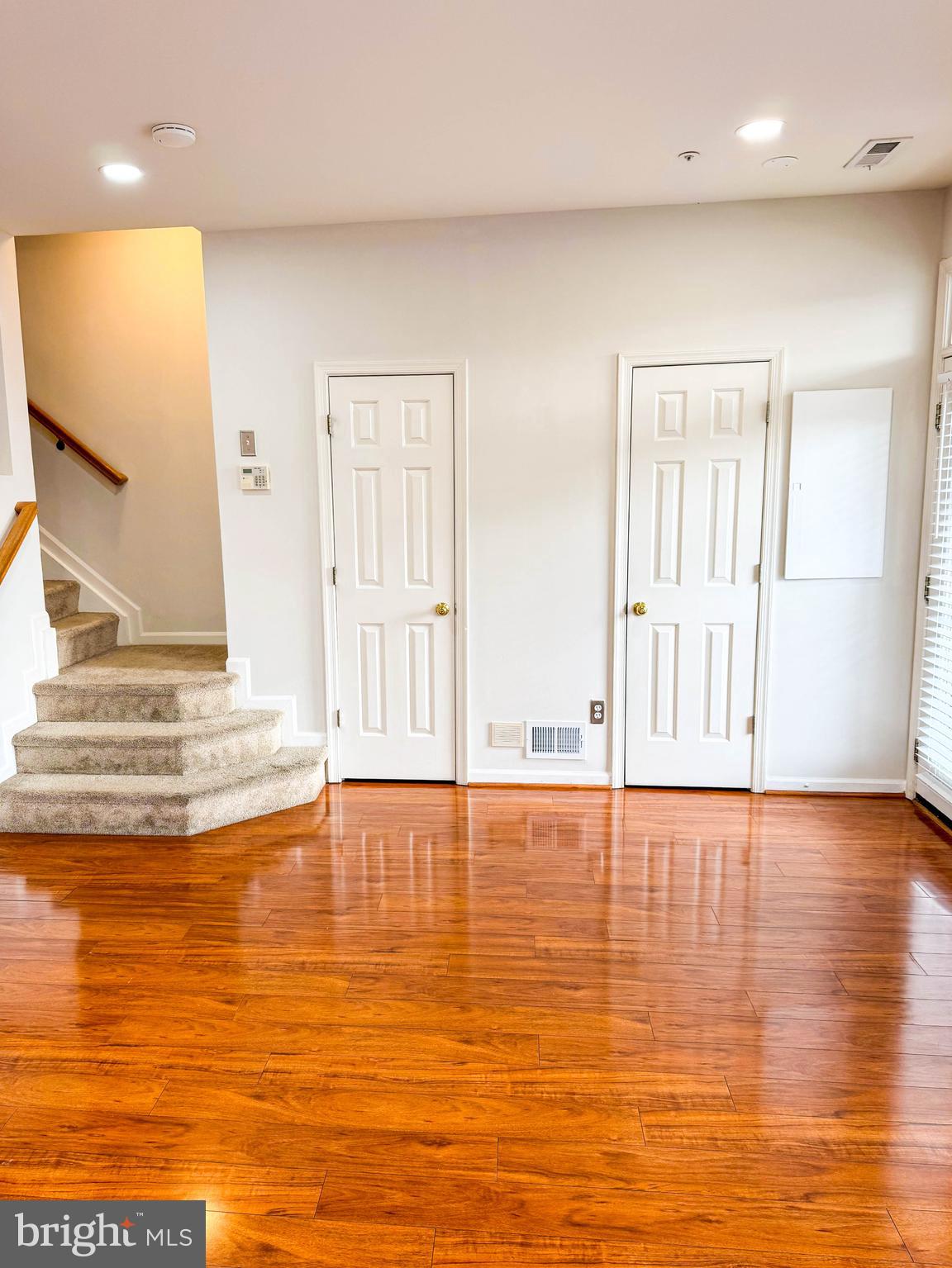 KINGSBROOK - Residential Lease