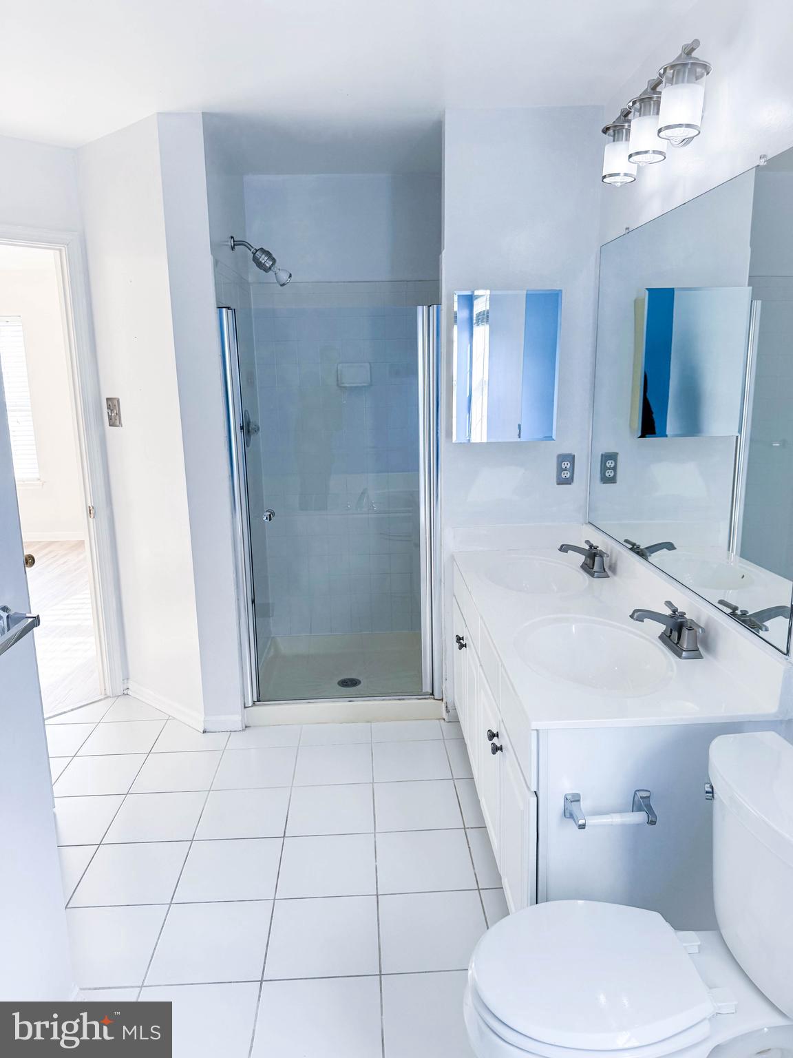 KINGSBROOK - Residential Lease