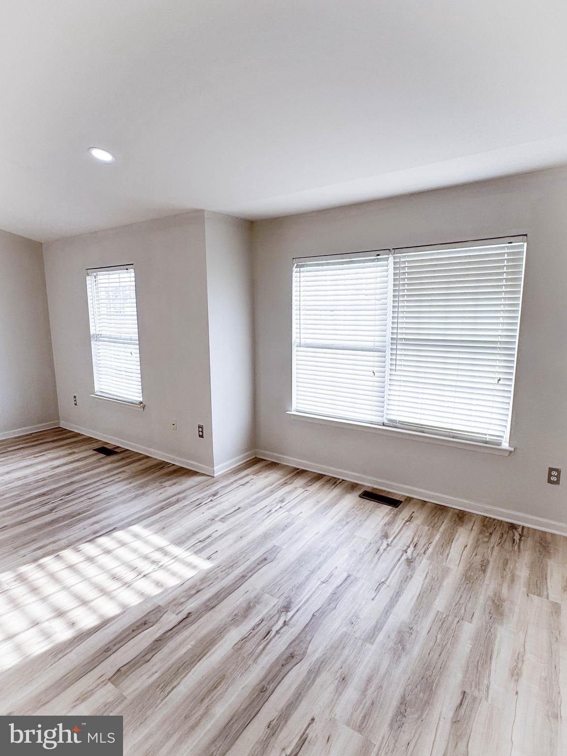 KINGSBROOK - Residential Lease