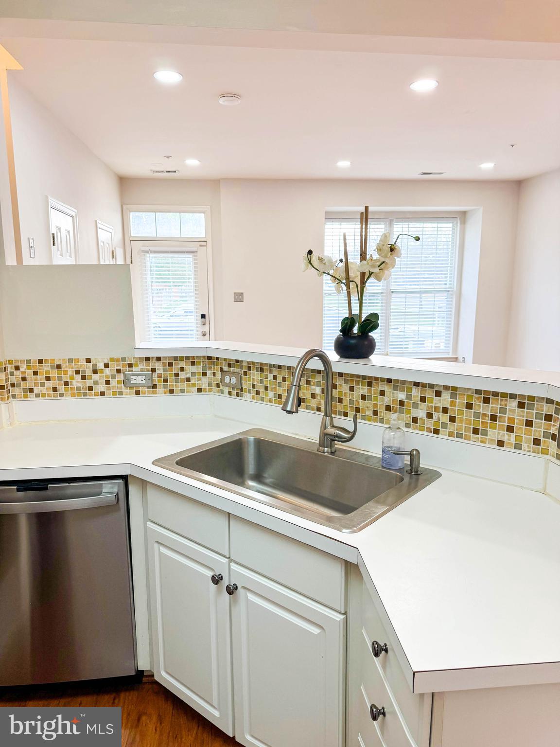 KINGSBROOK - Residential Lease