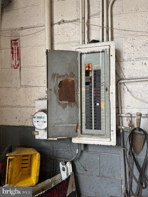 HUNTING PARK - Commercial Sale