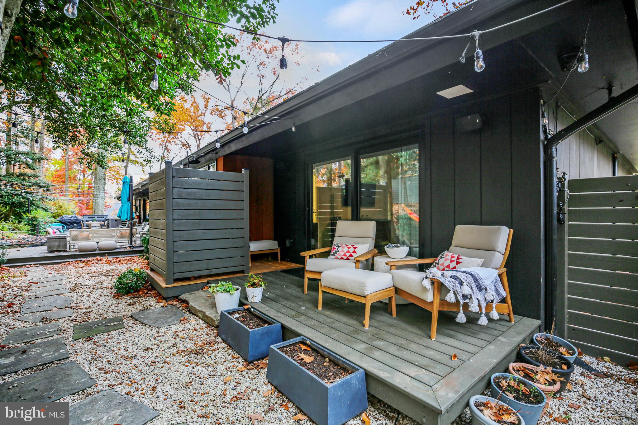 BRADLEY HILLS - Residential