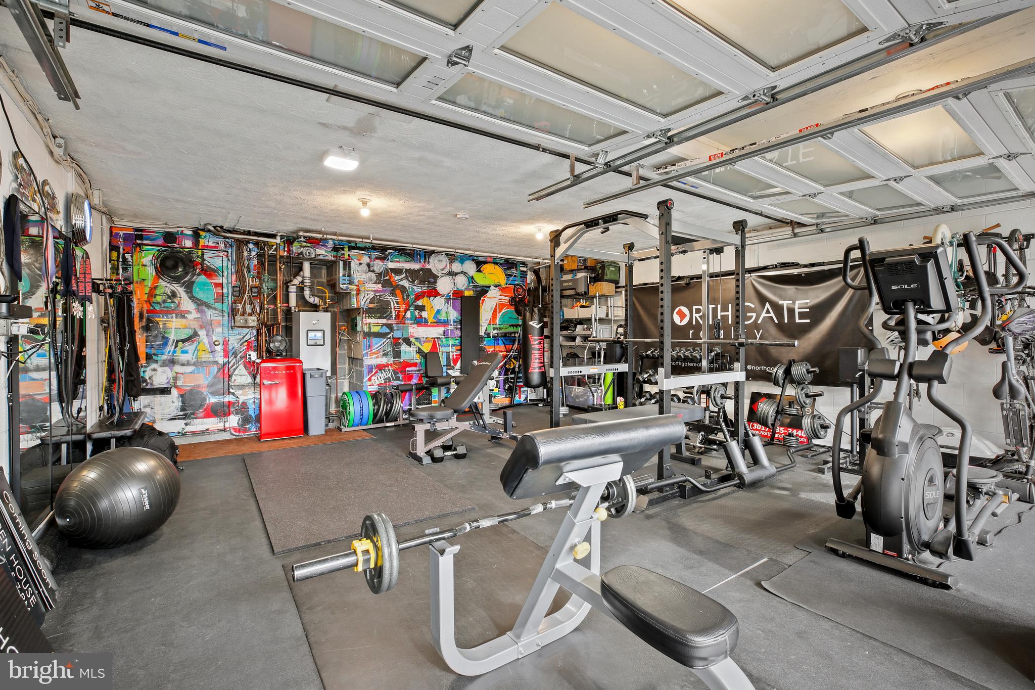 BRADLEY HILLS - Residential