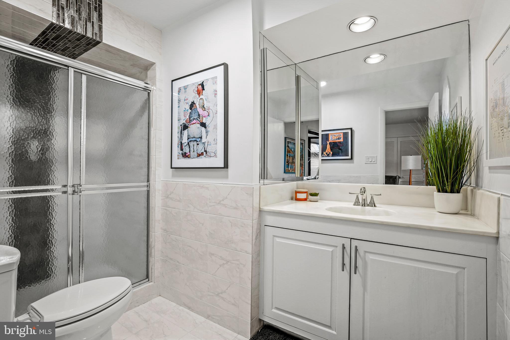 BRADLEY HILLS - Residential