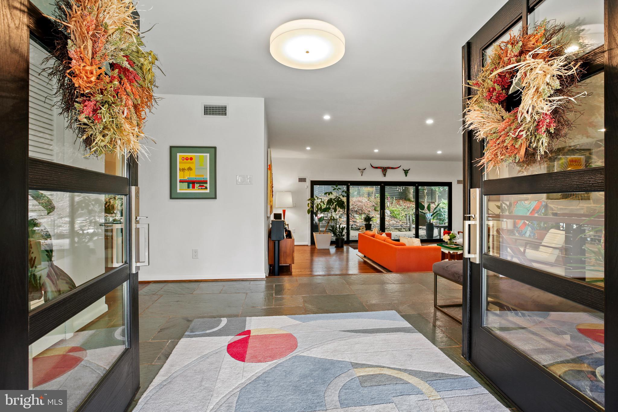 BRADLEY HILLS - Residential