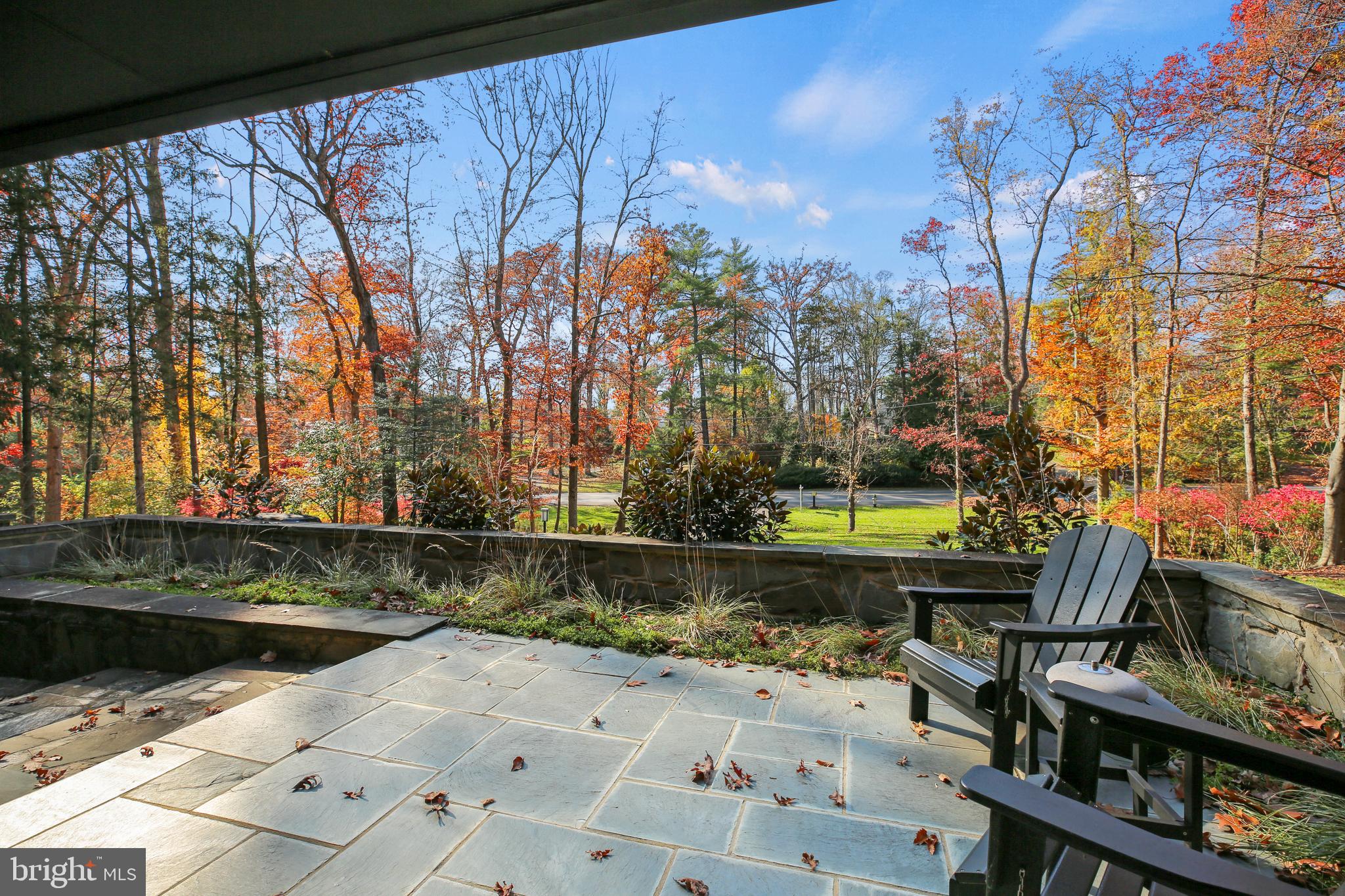 BRADLEY HILLS - Residential