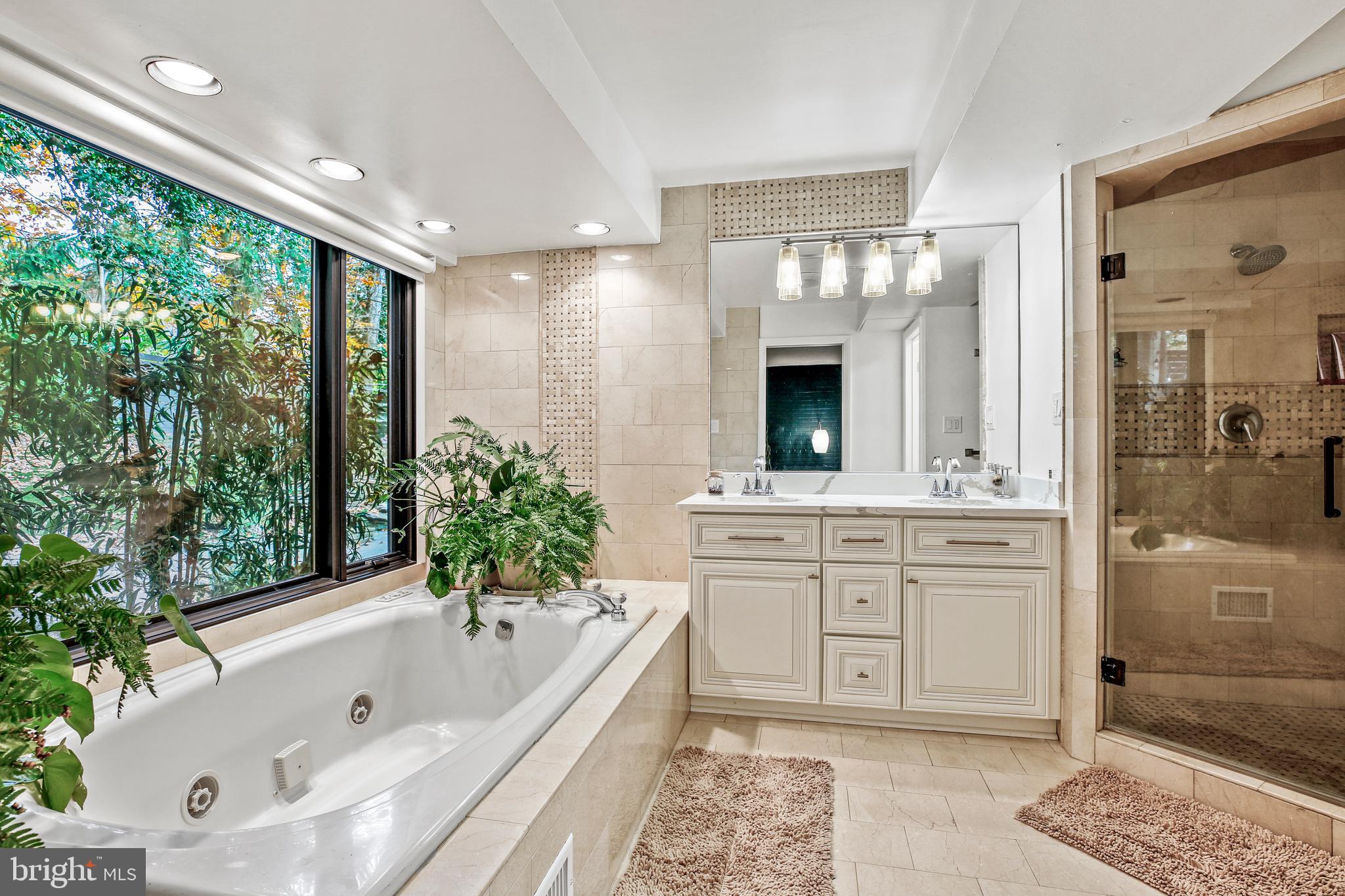 BRADLEY HILLS - Residential