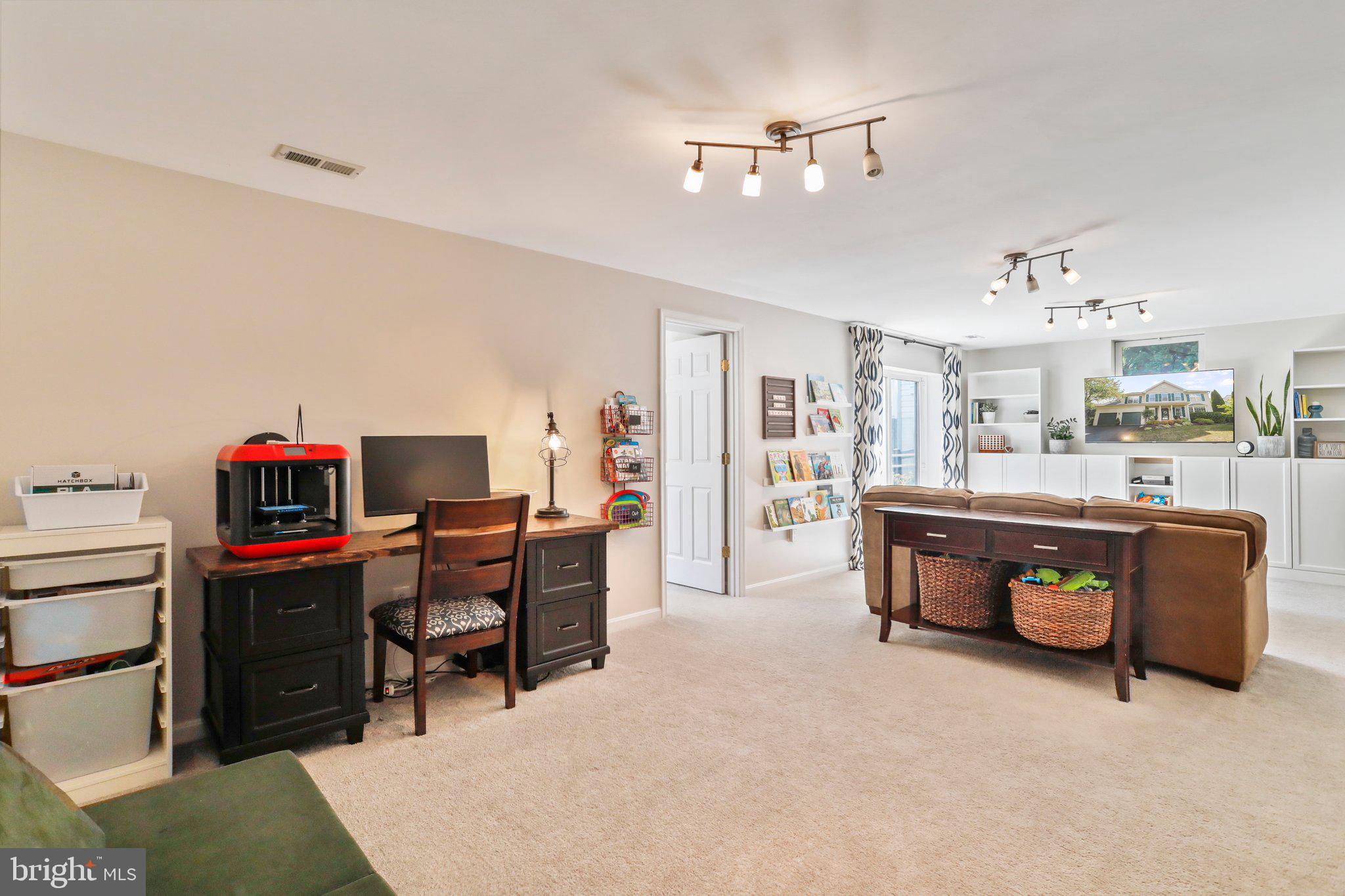 VILLAGES OF URBANA - Residential