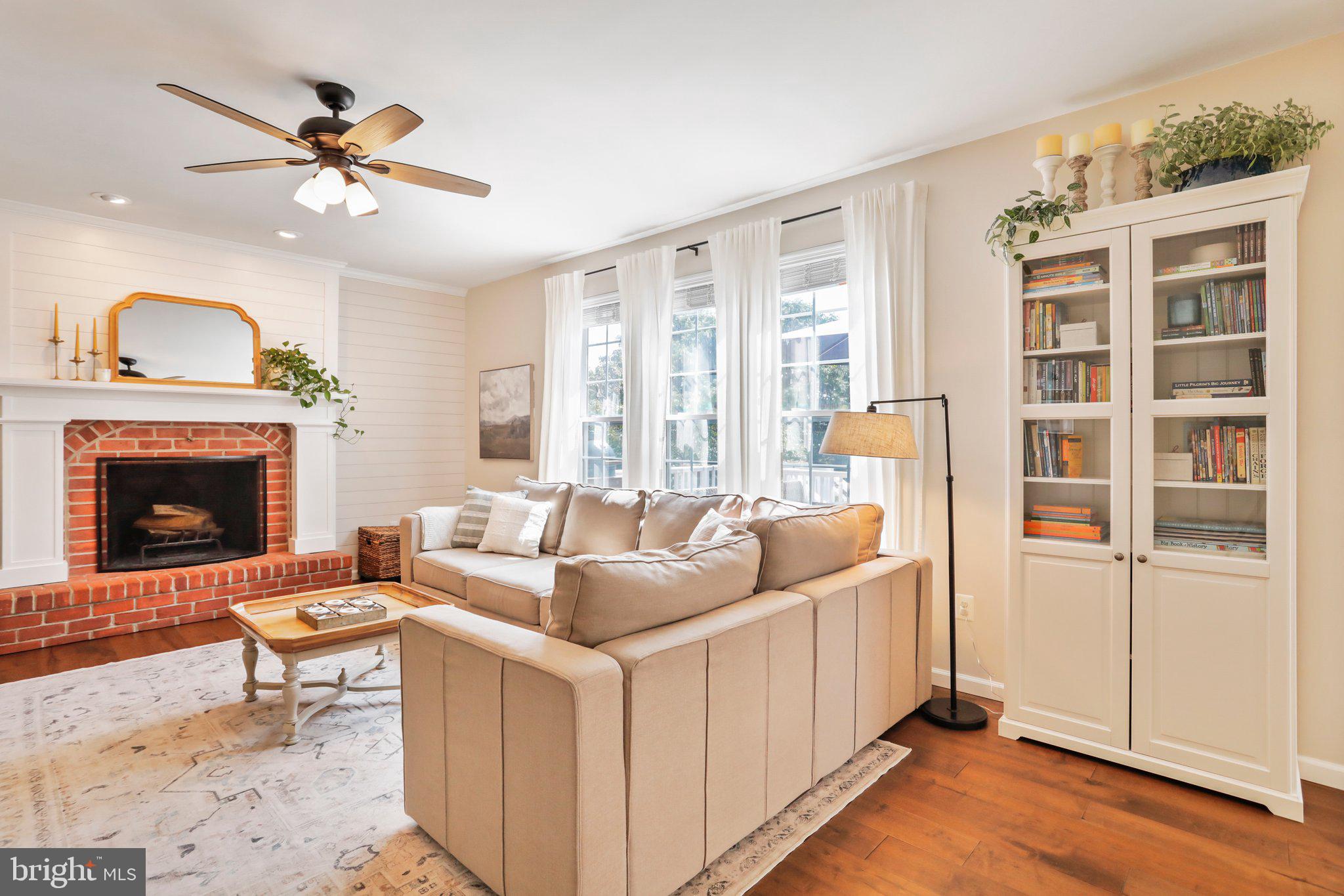 VILLAGES OF URBANA - Residential