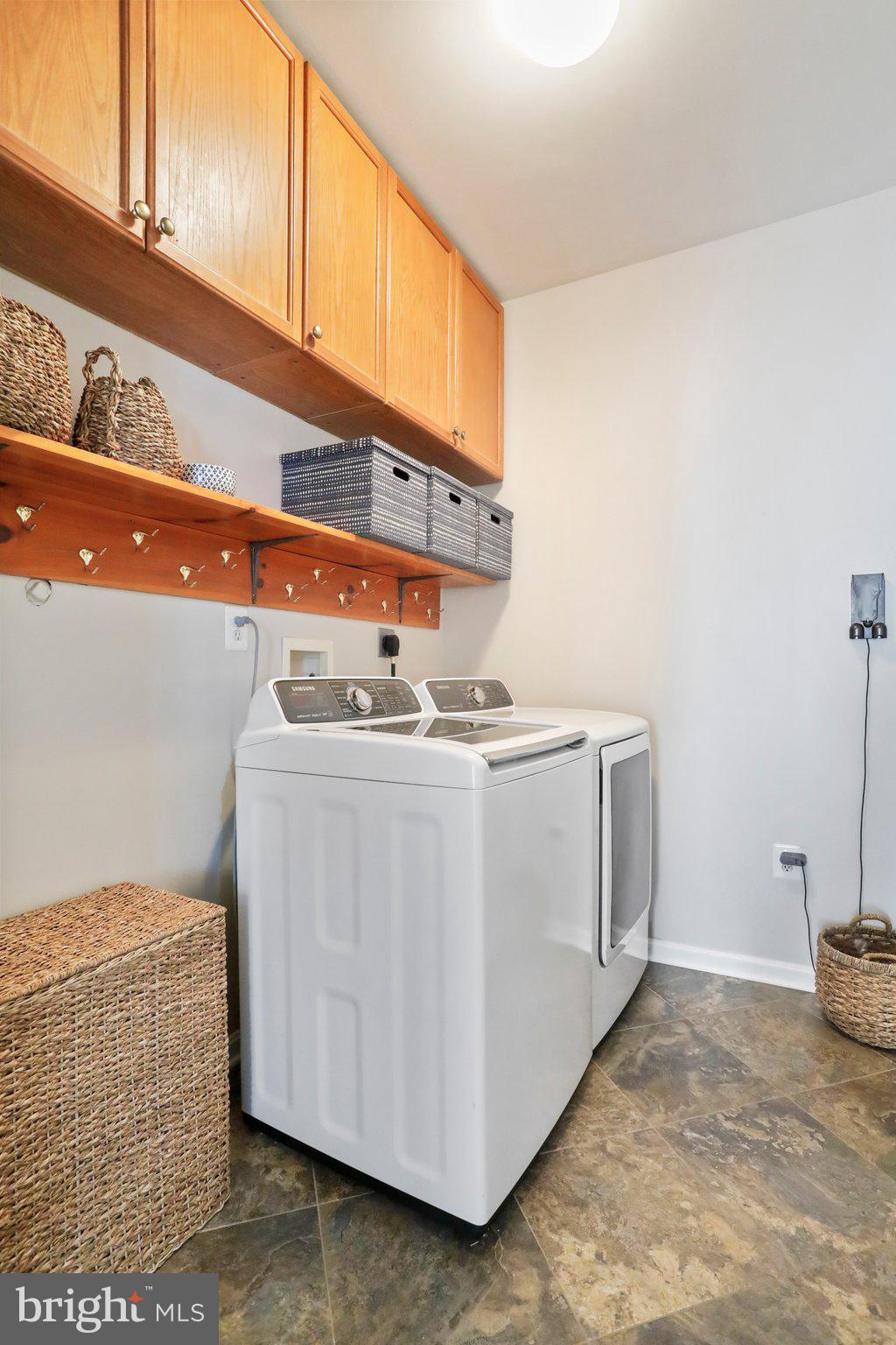 VILLAGES OF URBANA - Residential