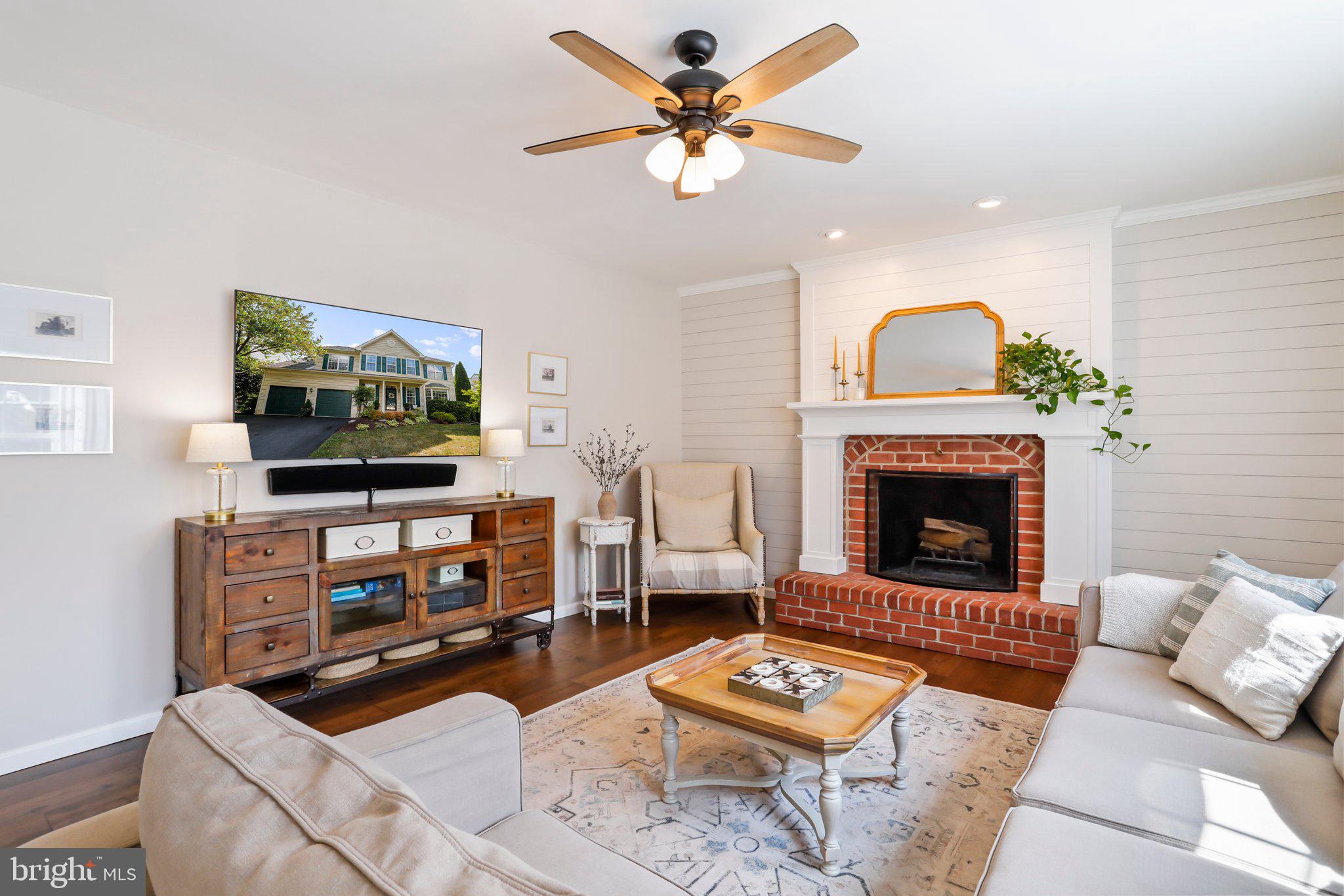 VILLAGES OF URBANA - Residential