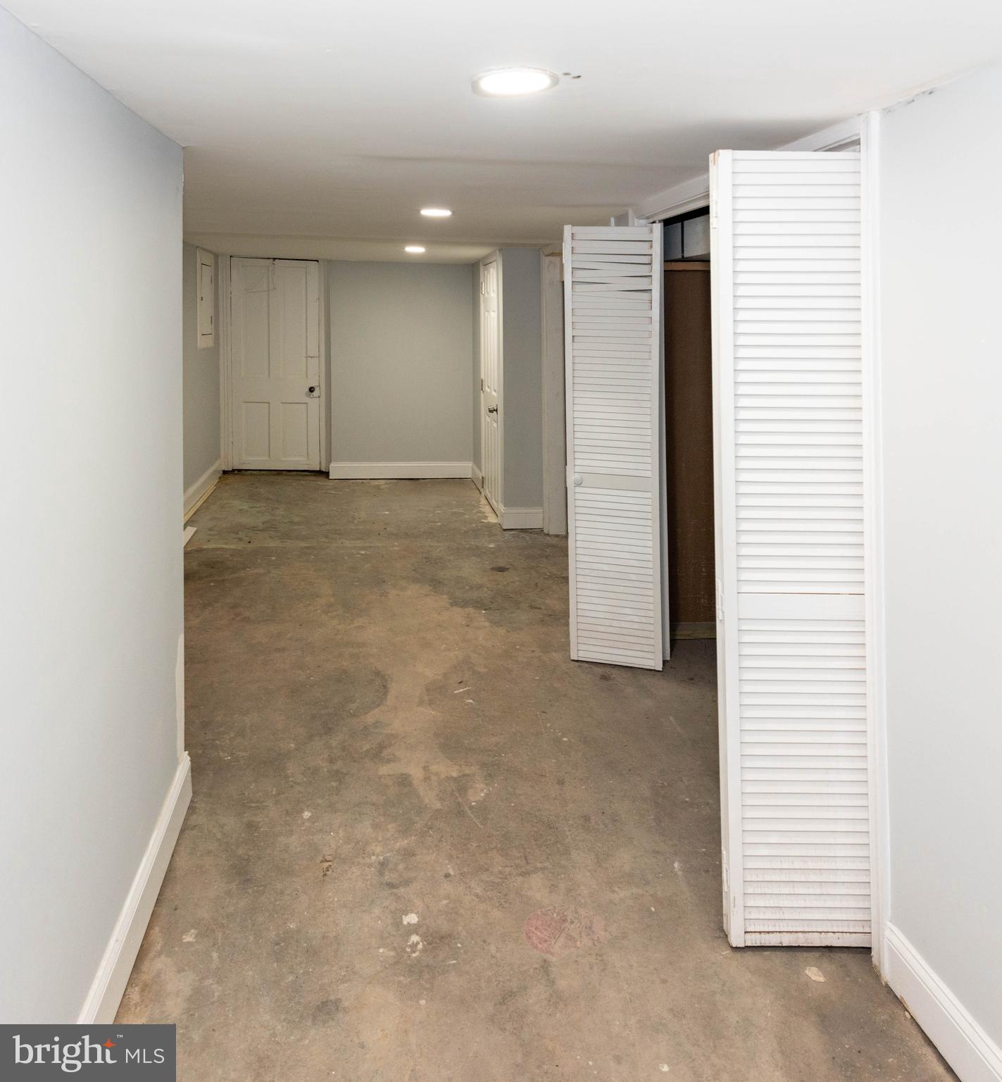 HIGHLANDTOWN - Residential