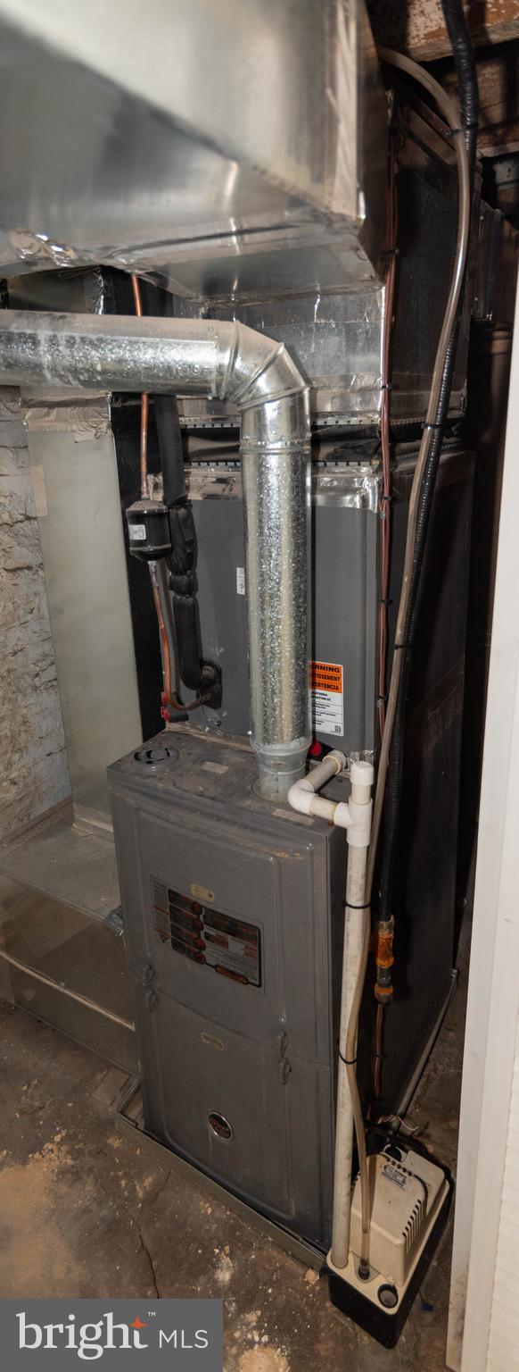 HIGHLANDTOWN - Residential