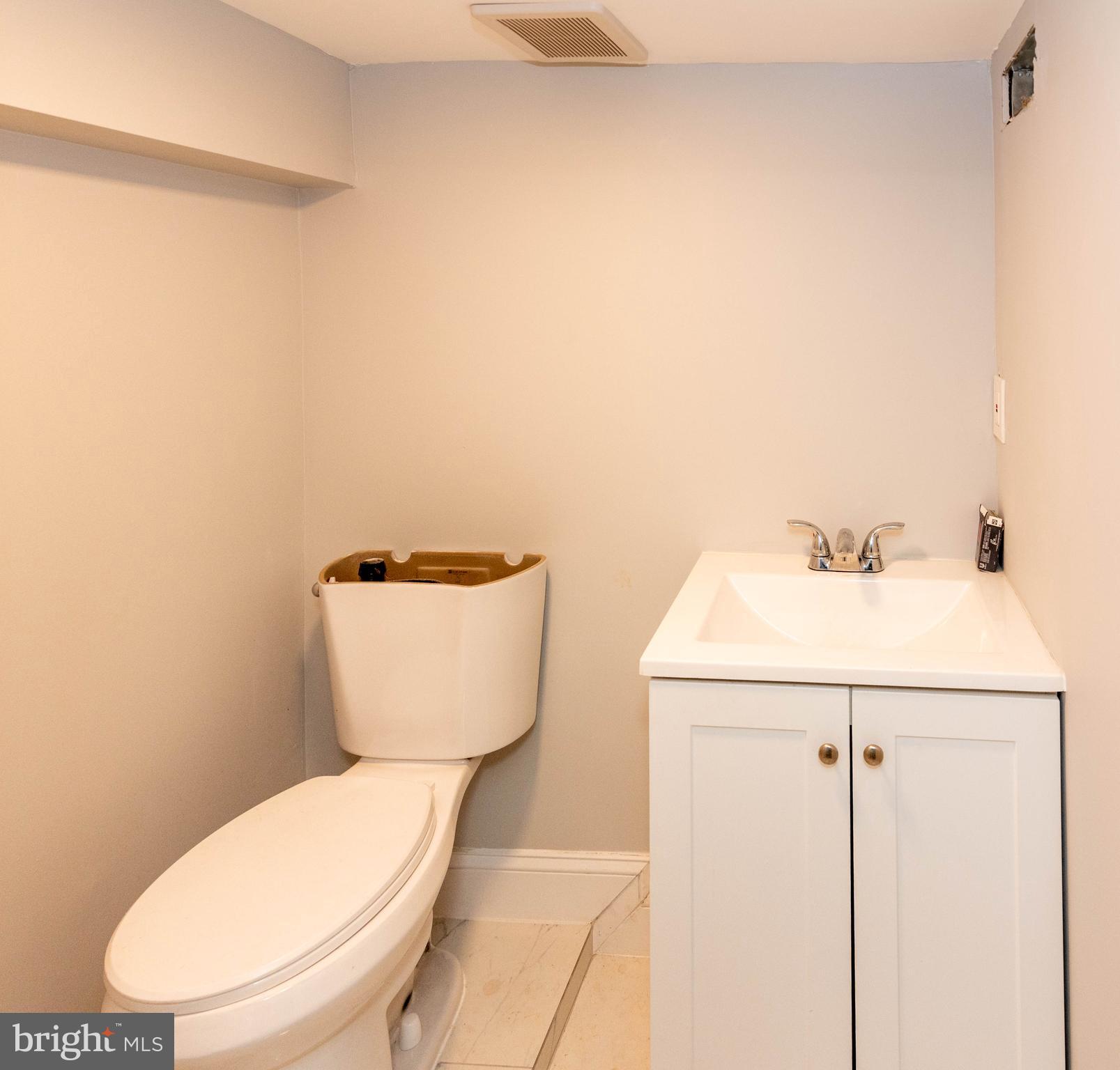 HIGHLANDTOWN - Residential