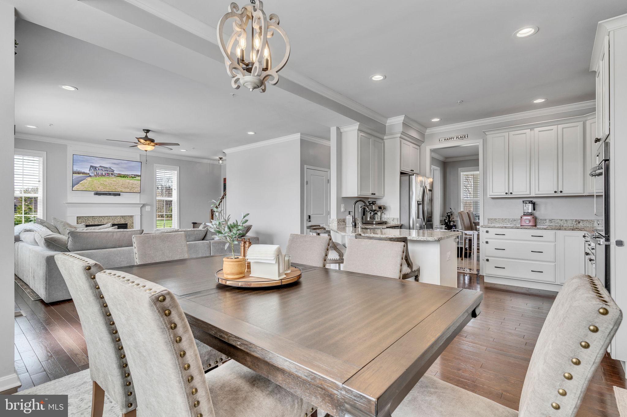 HUNTING CREEK ESTATES - Residential