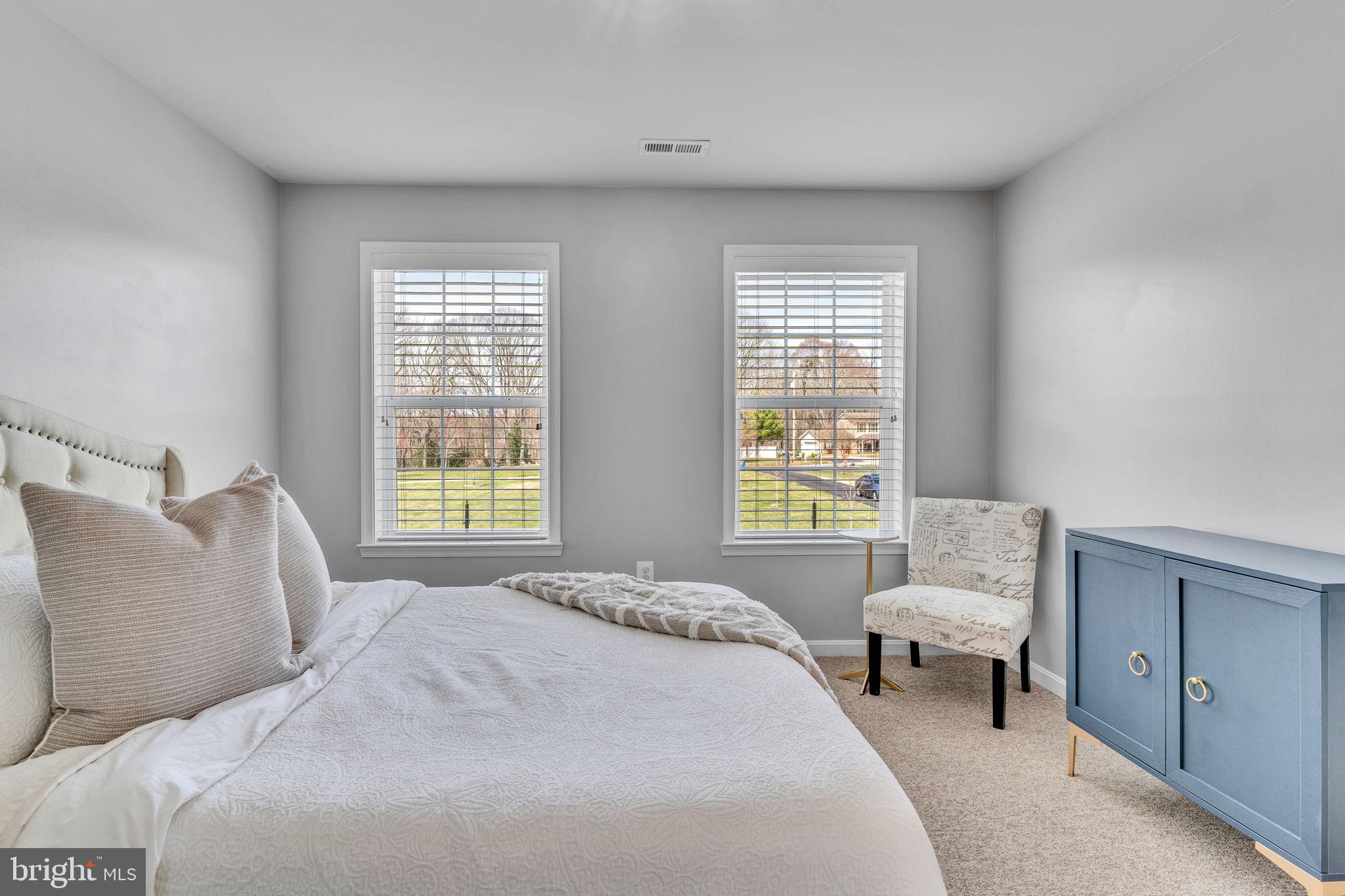 HUNTING CREEK ESTATES - Residential