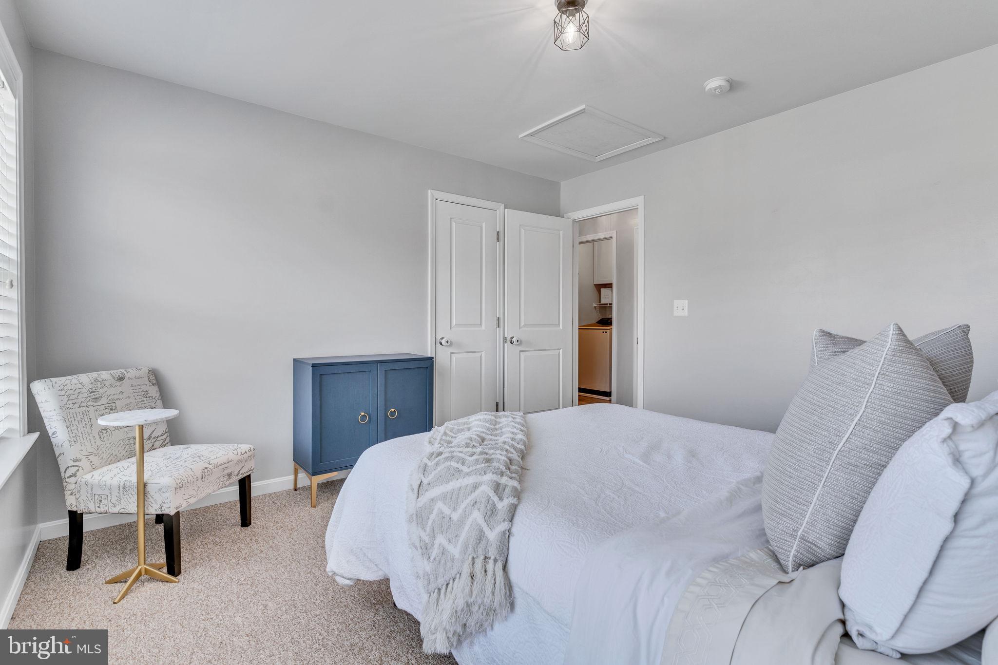 HUNTING CREEK ESTATES - Residential