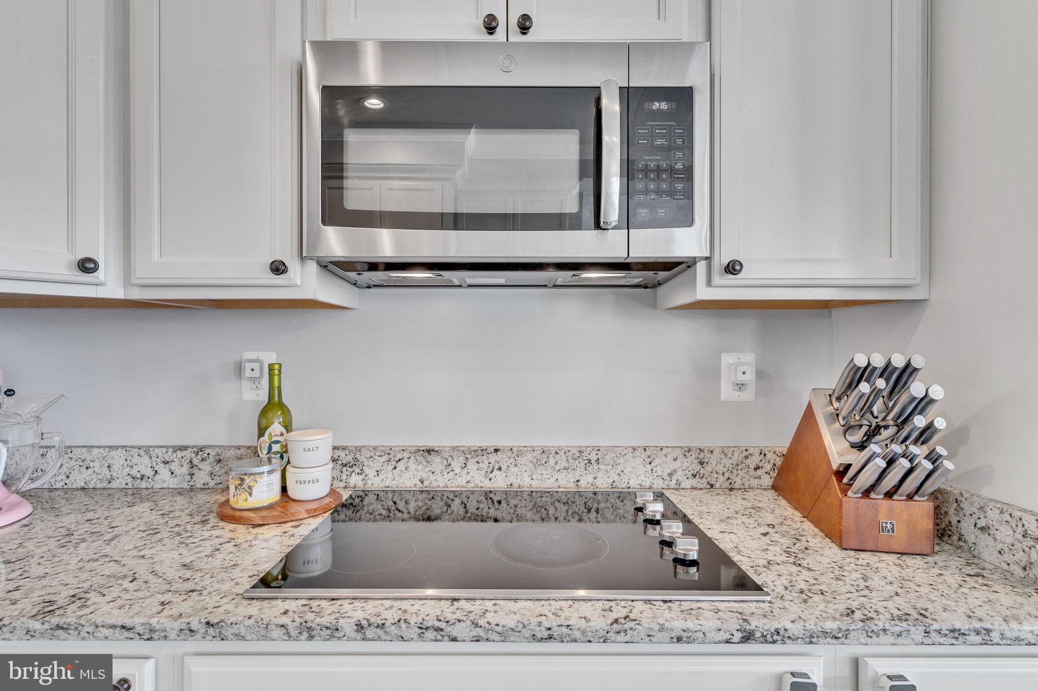 HUNTING CREEK ESTATES - Residential