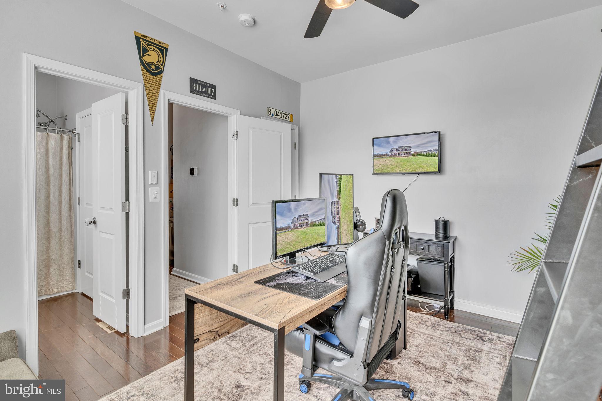 HUNTING CREEK ESTATES - Residential