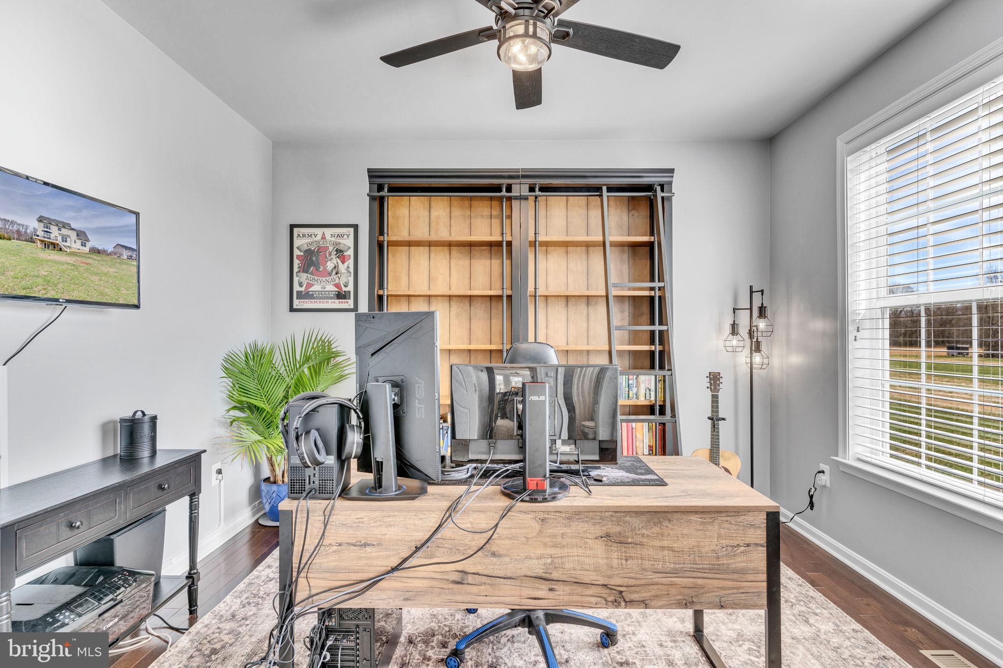 HUNTING CREEK ESTATES - Residential